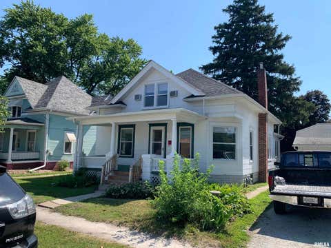 Homes For Sale - 115 N D Street<br/> Monmouth, IL 61462