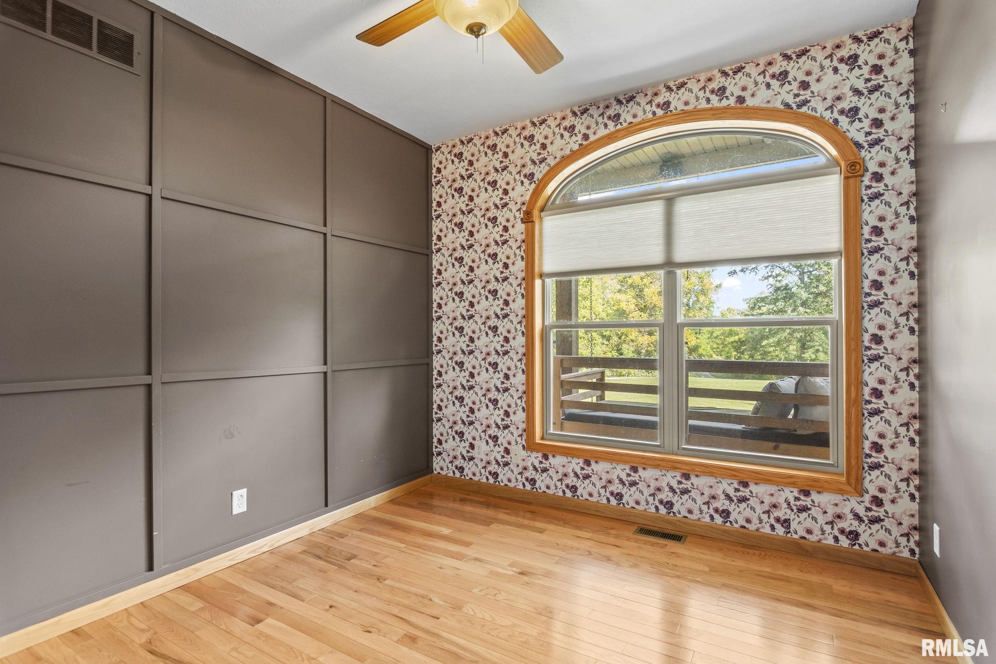 10 S Griffith Creek Road, Mechanicsburg, Illinois image 35