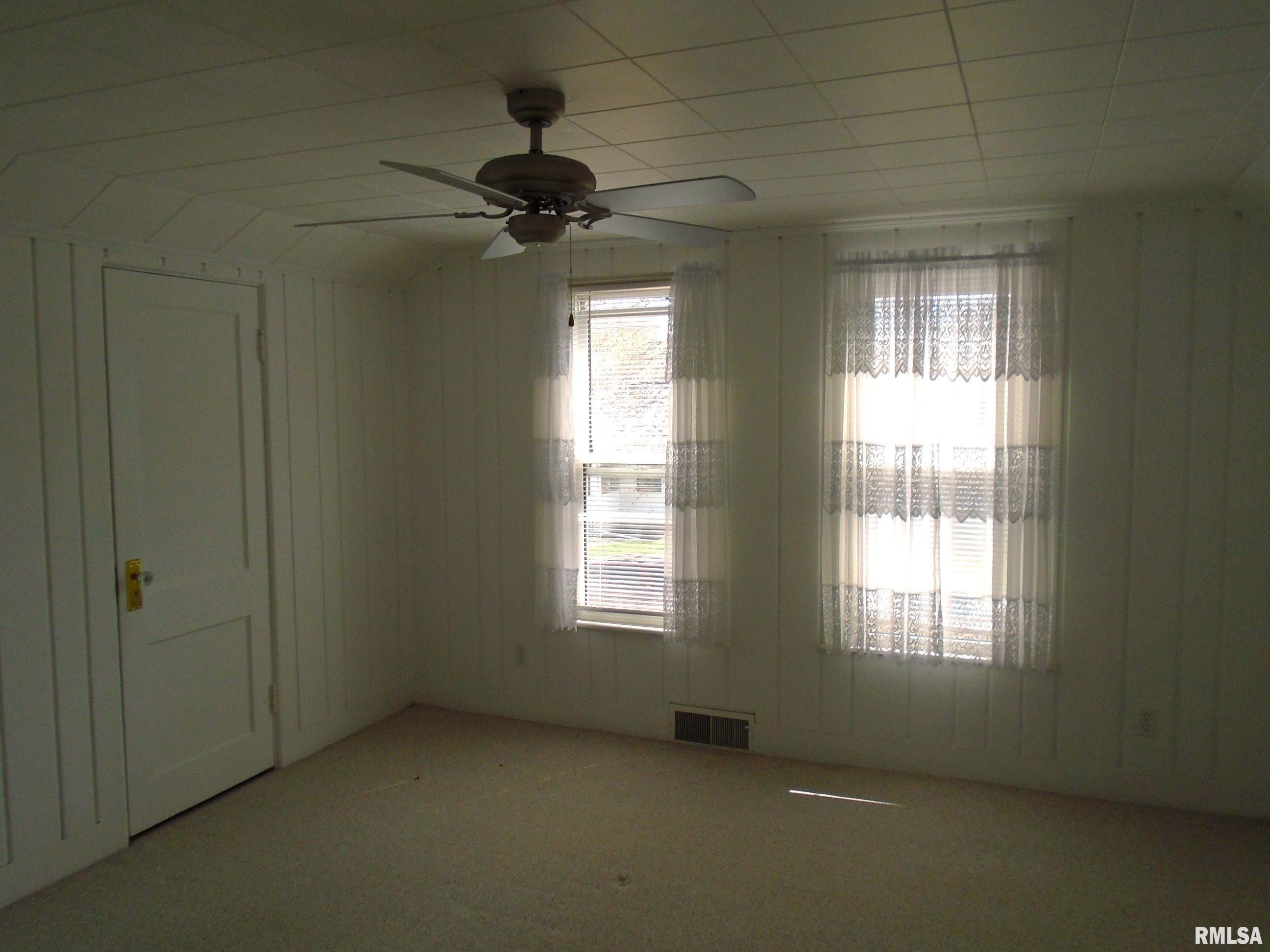2308 W High Street, Davenport, Iowa image 7