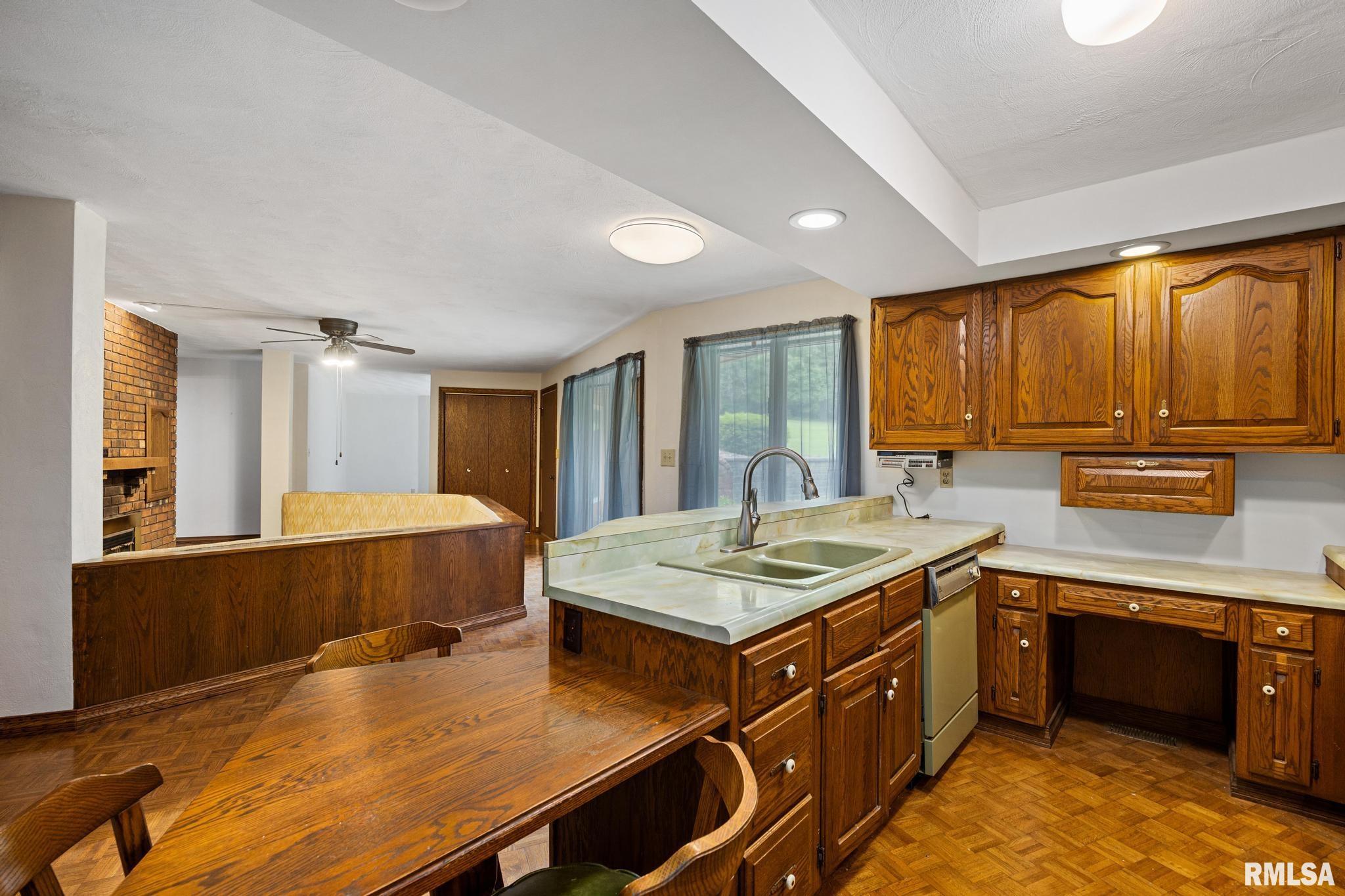 600 Ernest Street, Washington, Illinois image 10