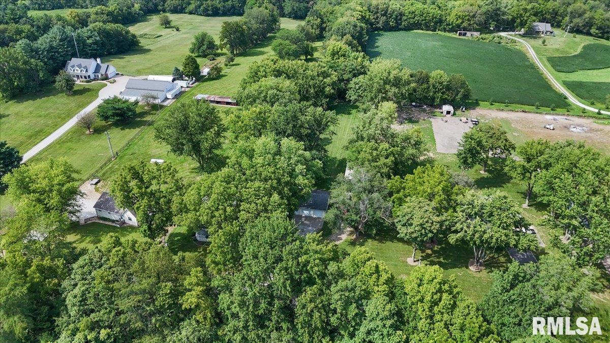 6985 Barclay Road, Sherman, Illinois image 10