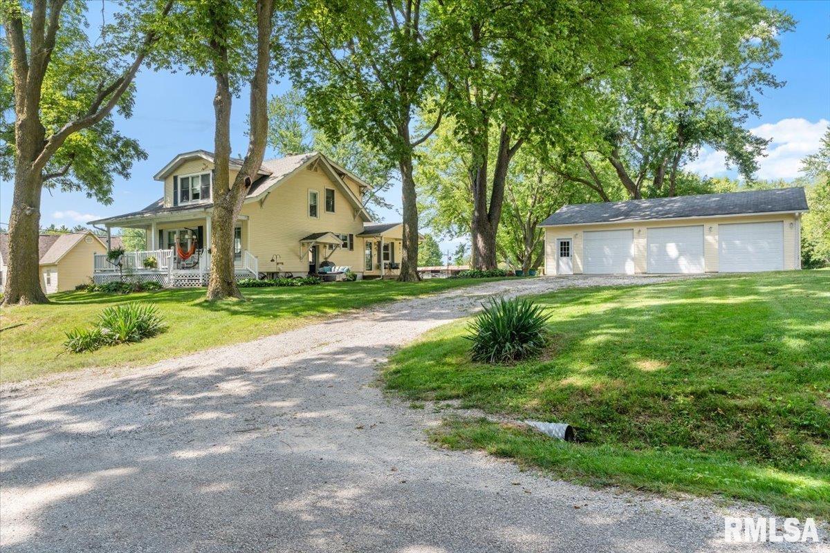 6985 Barclay Road, Sherman, Illinois image 1