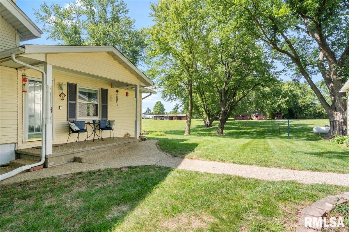 6985 Barclay Road, Sherman, Illinois image 39