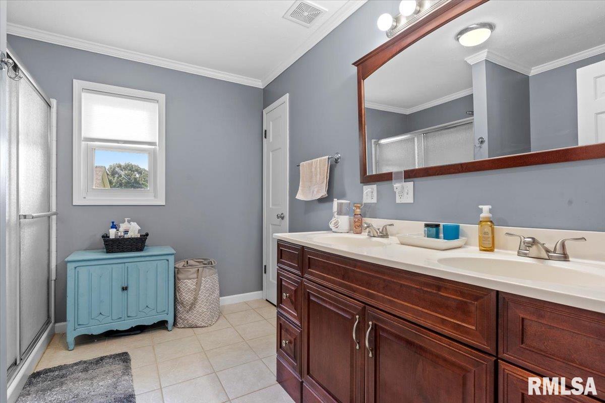 6985 Barclay Road, Sherman, Illinois image 25