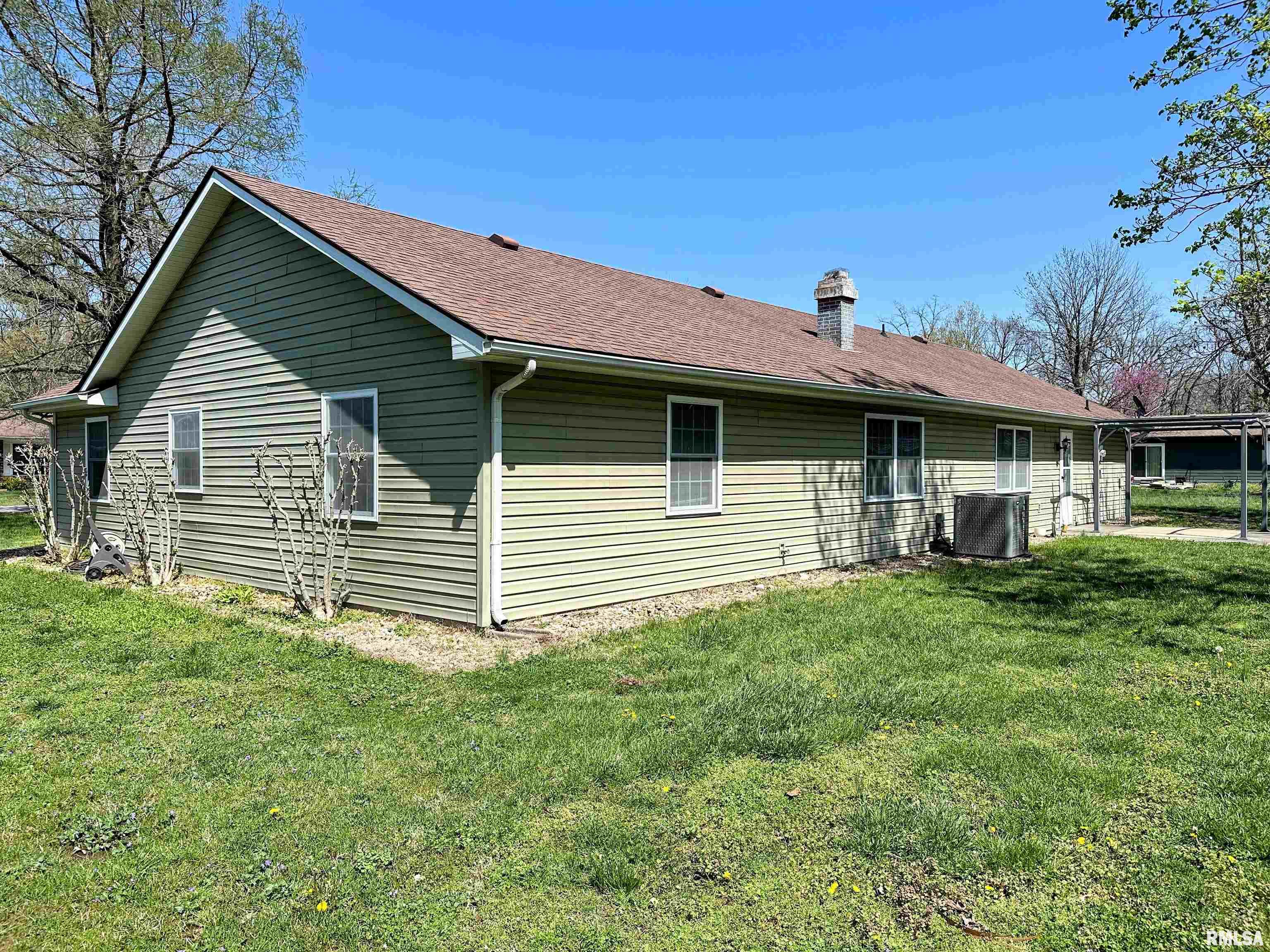 1005 Ivey Lane, Carterville, Illinois image 41