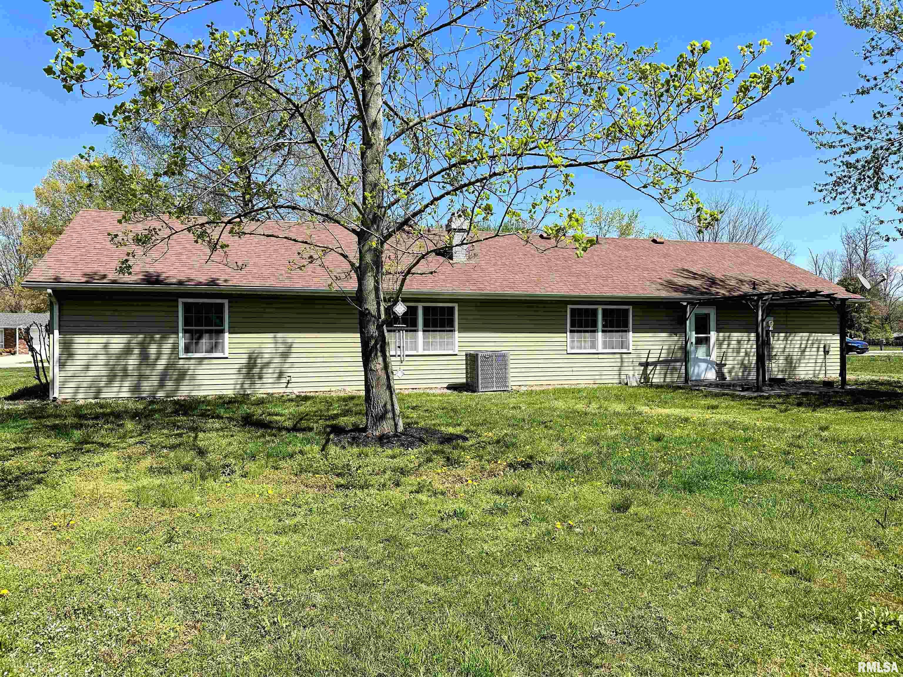 1005 Ivey Lane, Carterville, Illinois image 45
