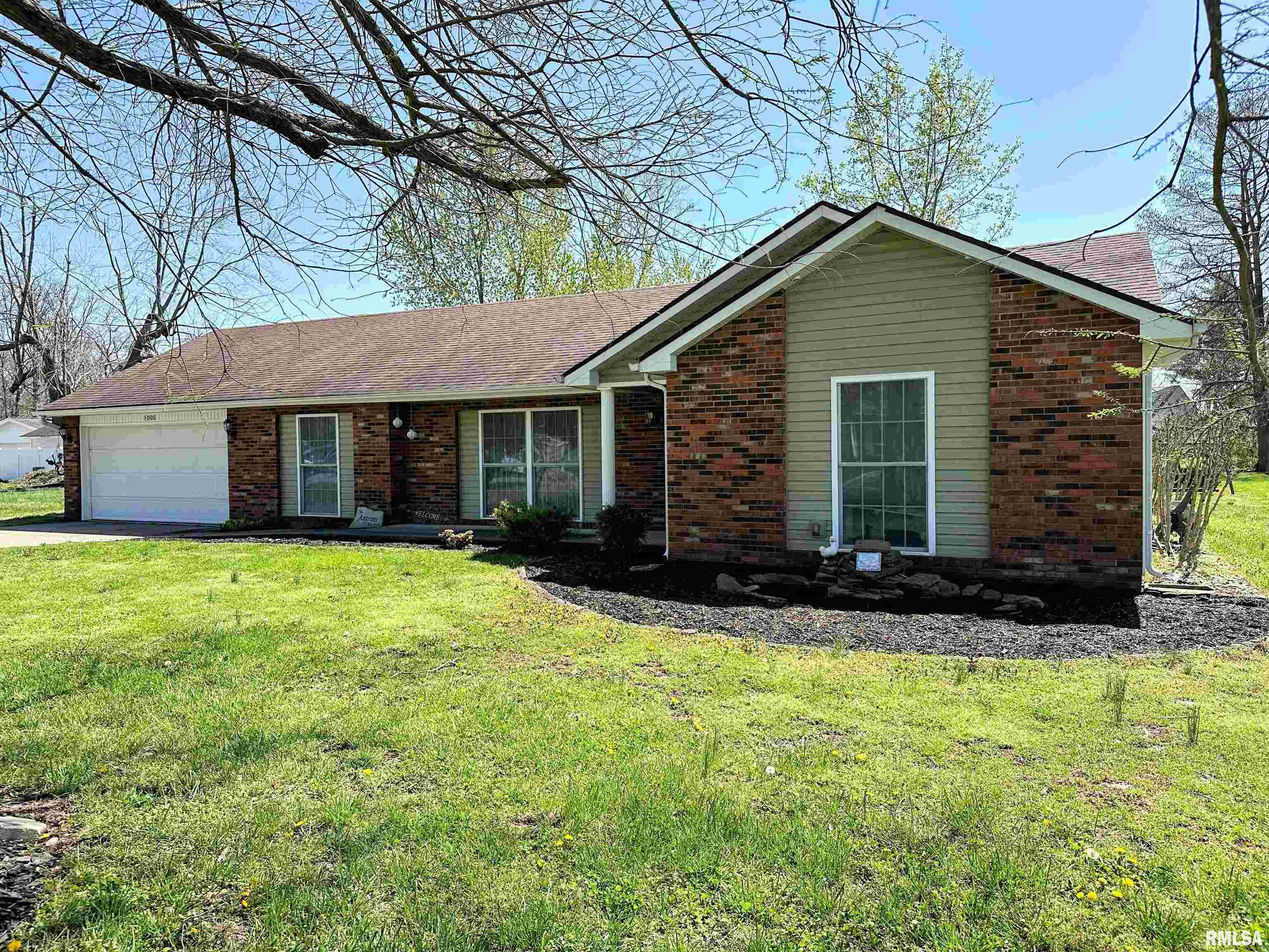 1005 Ivey Lane, Carterville, Illinois image 1