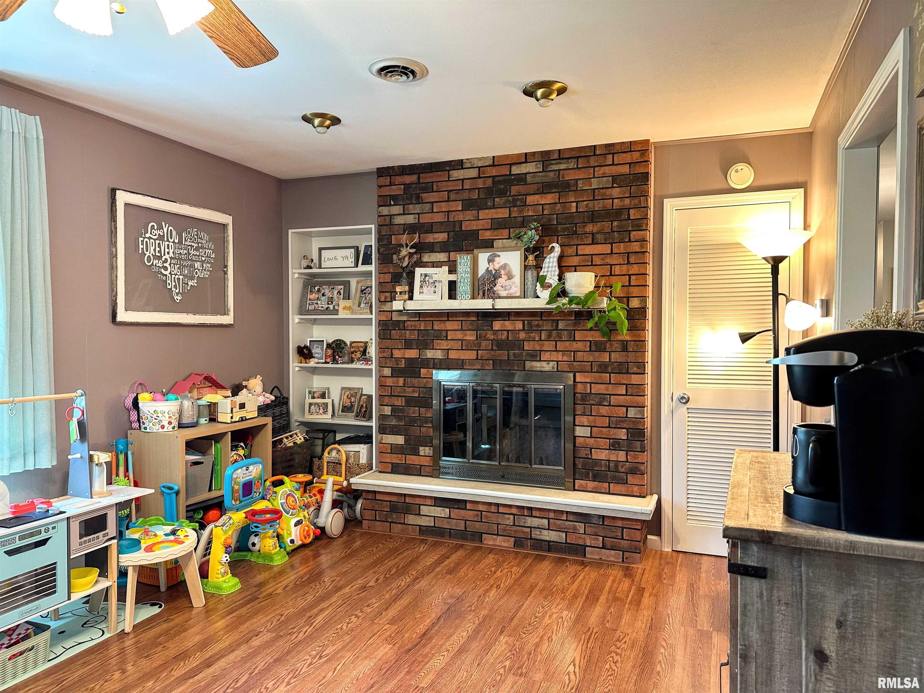 1005 Ivey Lane, Carterville, Illinois image 34