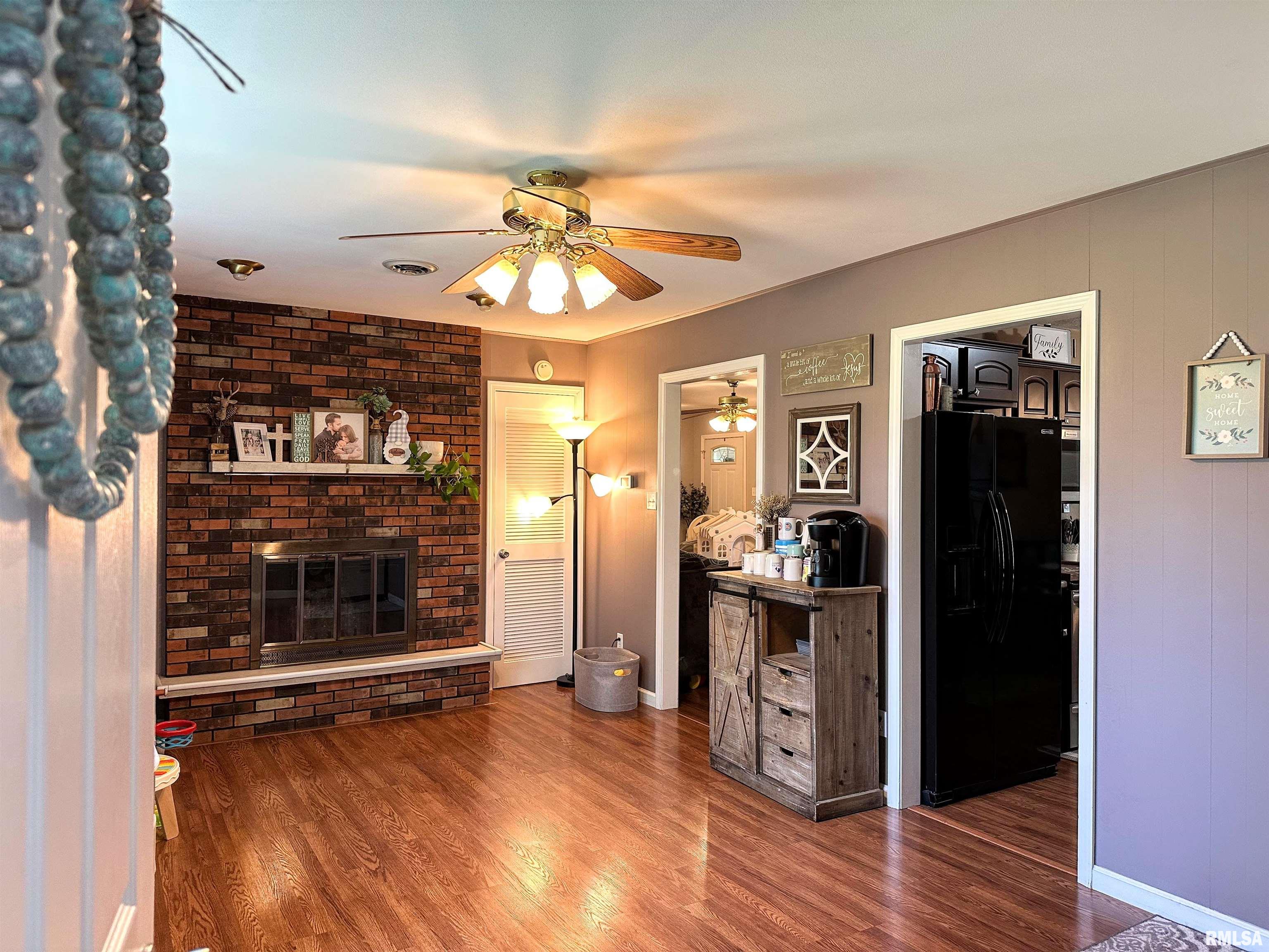1005 Ivey Lane, Carterville, Illinois image 39