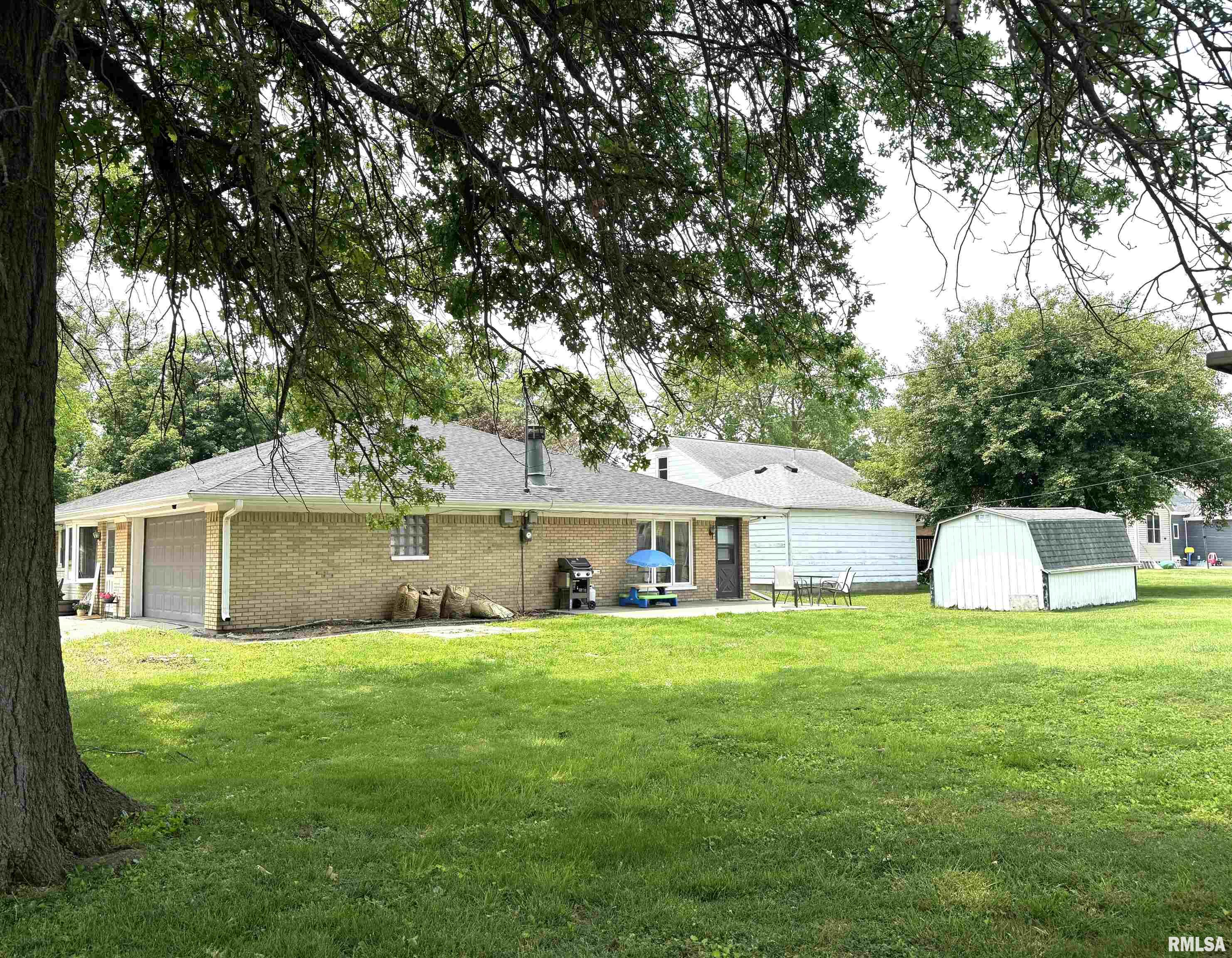 1110 7th Street, Durant, Iowa image 3