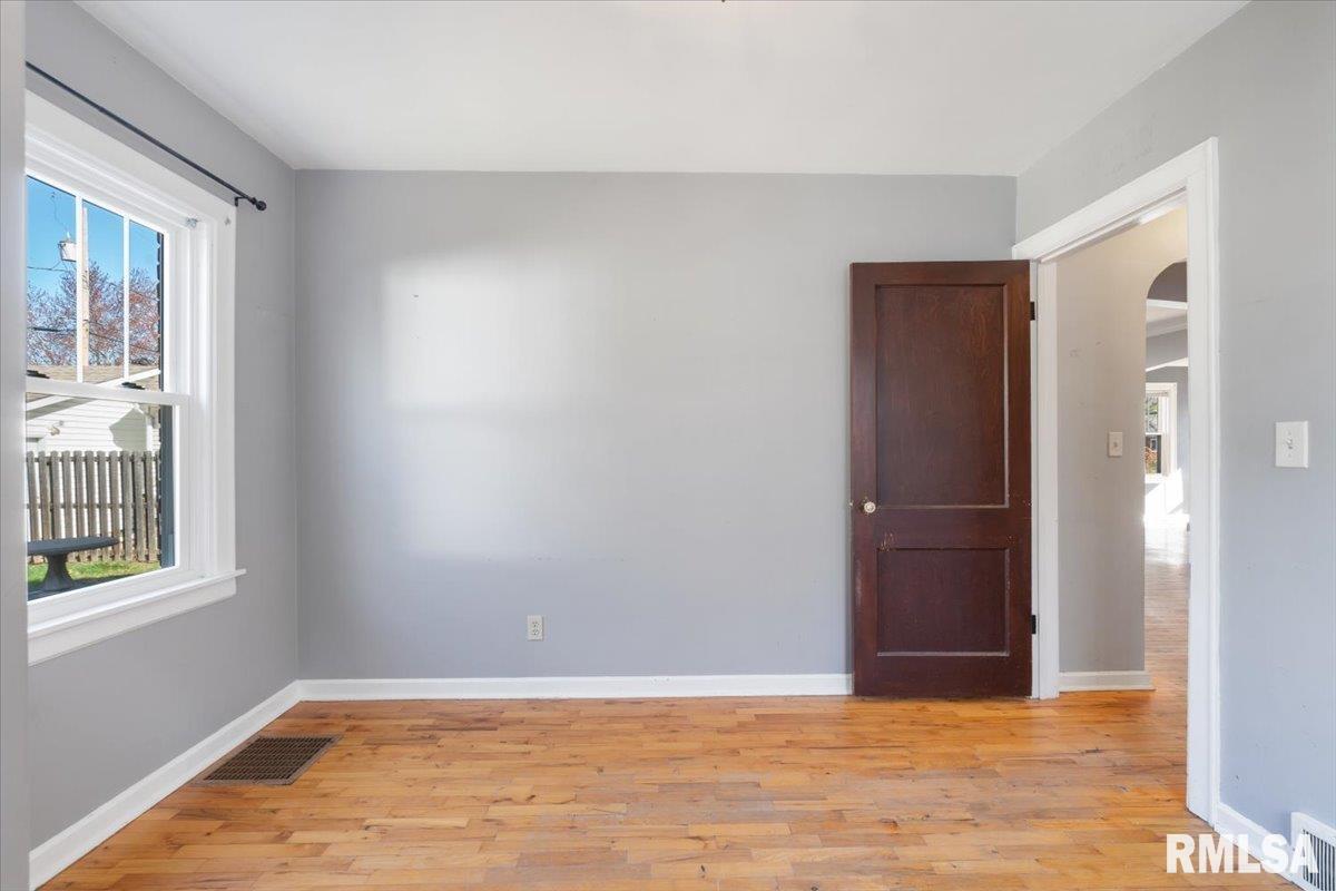 1608 Elmore Avenue, Davenport, Iowa image 23