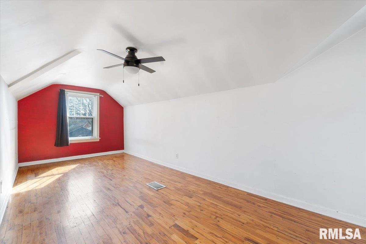 1608 Elmore Avenue, Davenport, Iowa image 31