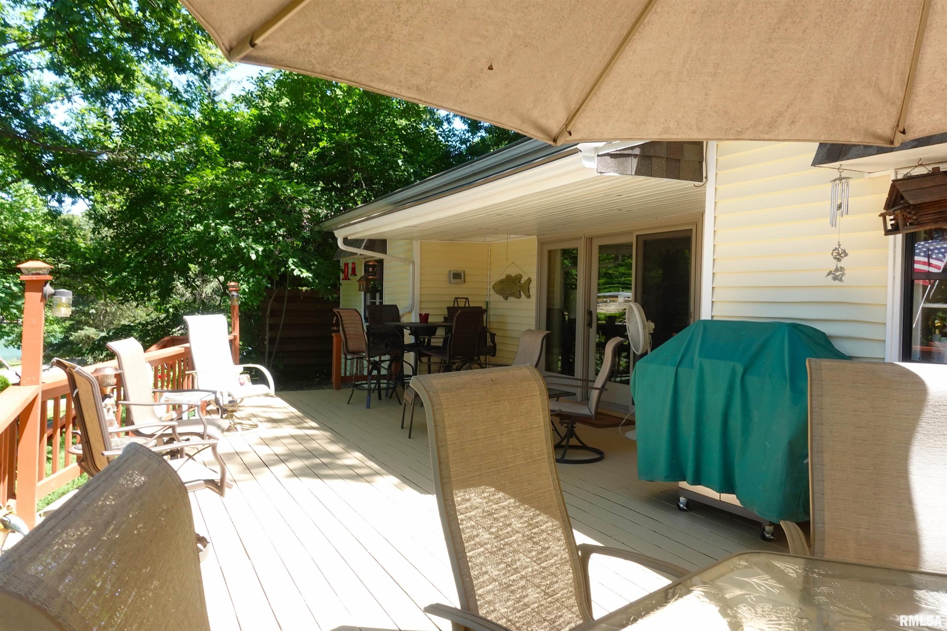 991 Breezy Bluff Drive, Galesburg, Illinois image 9