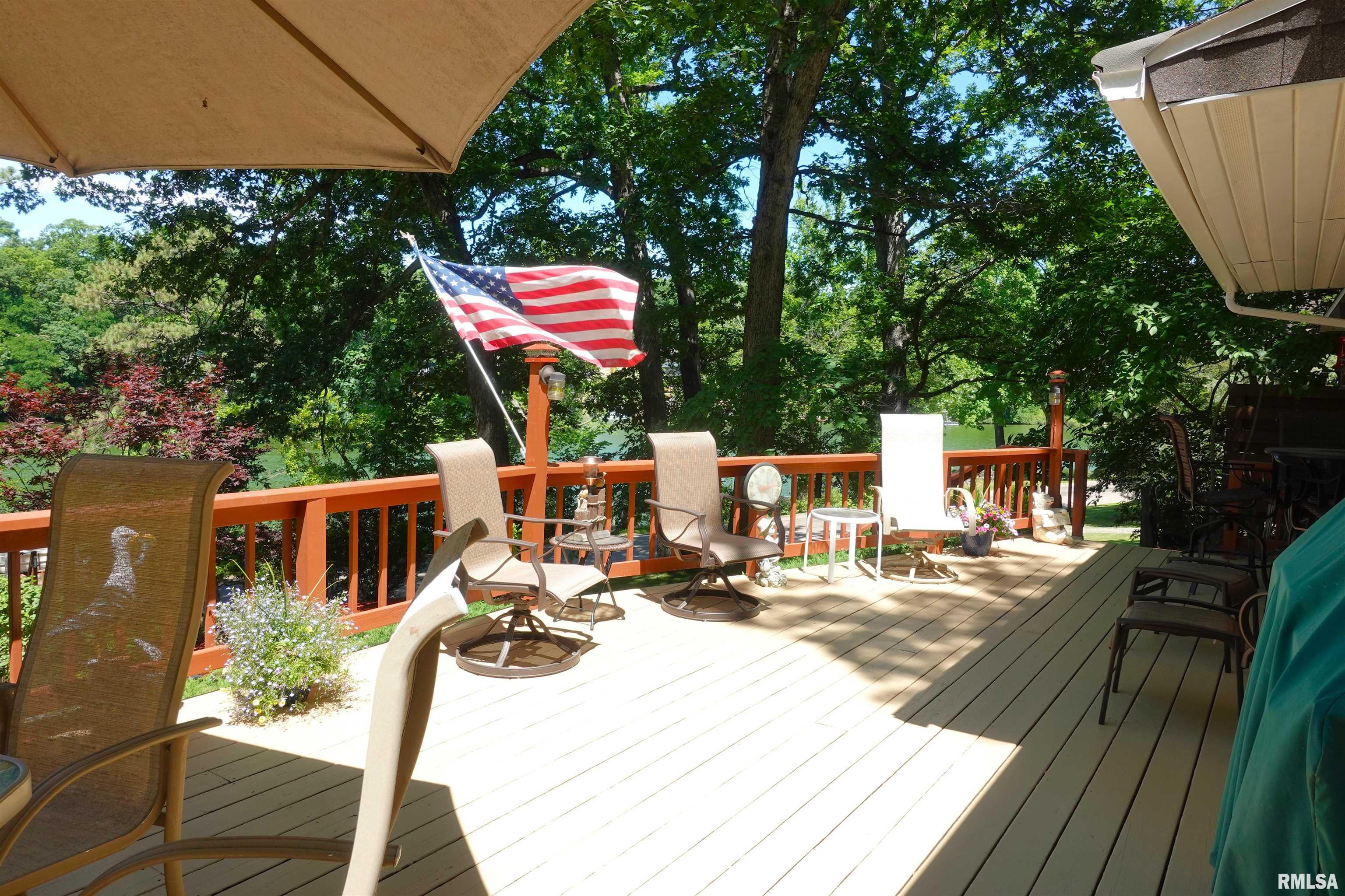991 Breezy Bluff Drive, Galesburg, Illinois image 8