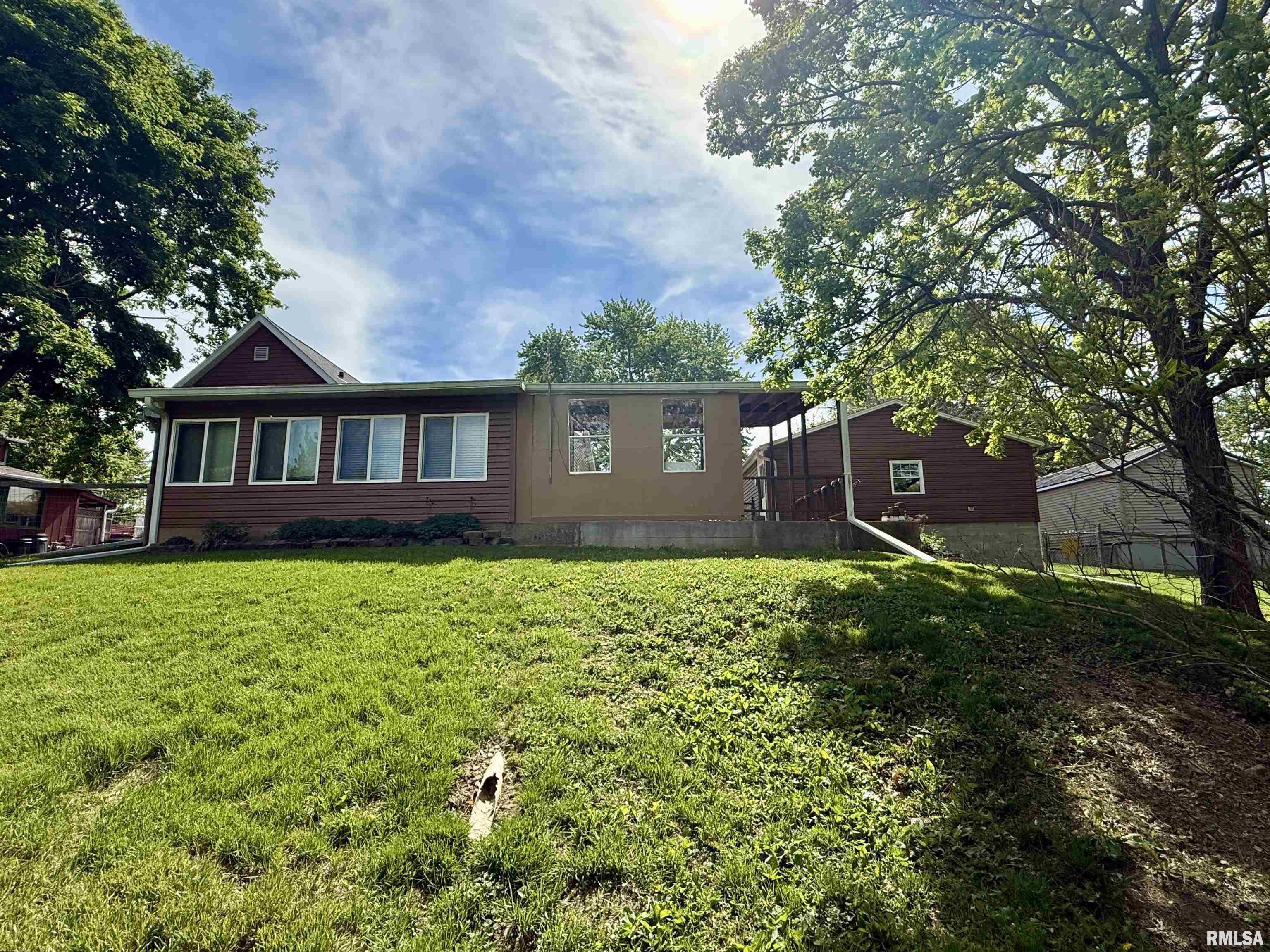 207 Bailey Avenue, East Galesburg, Illinois image 29