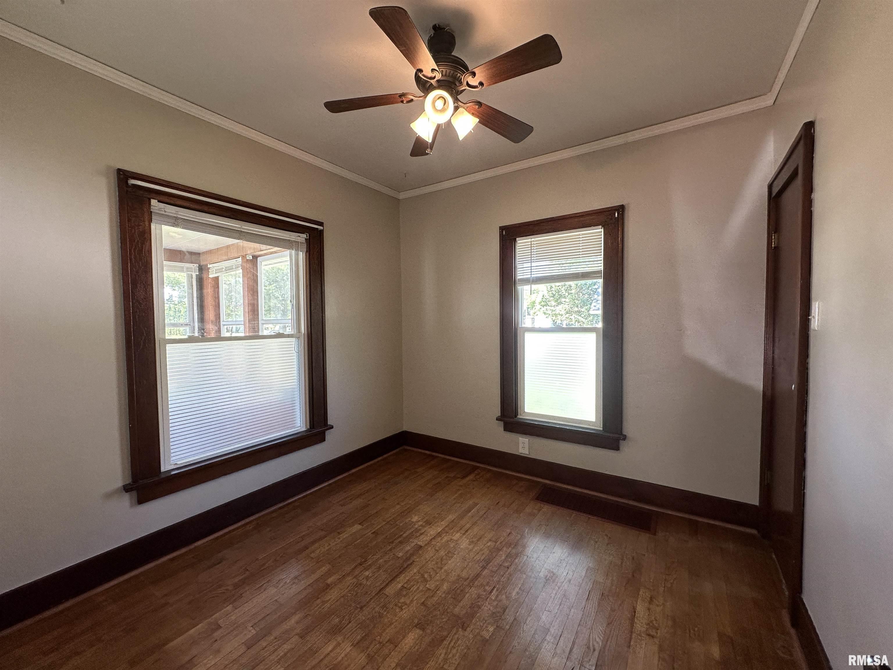 812 E Murray Street, Macomb, Illinois image 5