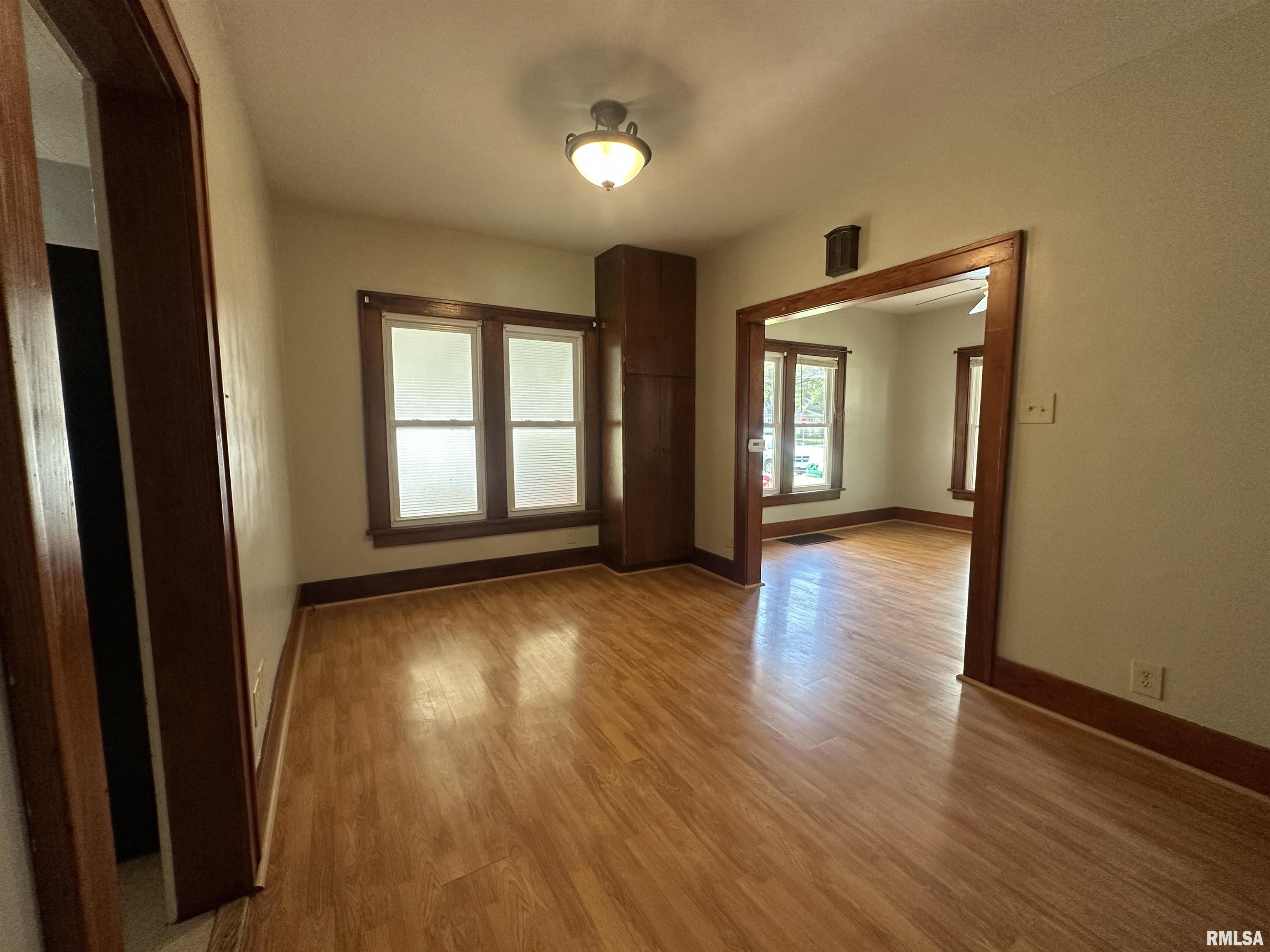 812 E Murray Street, Macomb, Illinois image 6