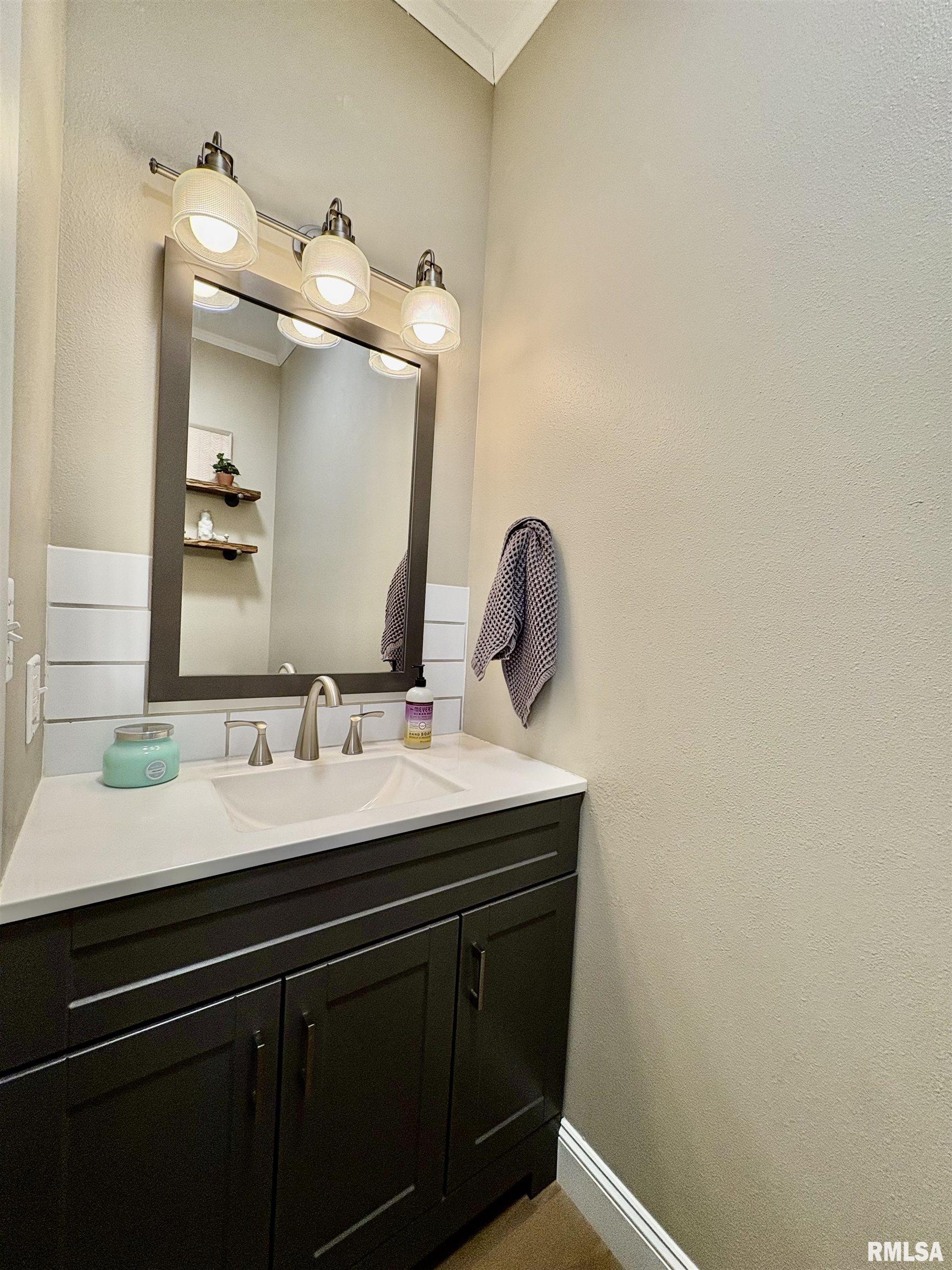 3096 Whitehaven Circle, Galesburg, Illinois image 26