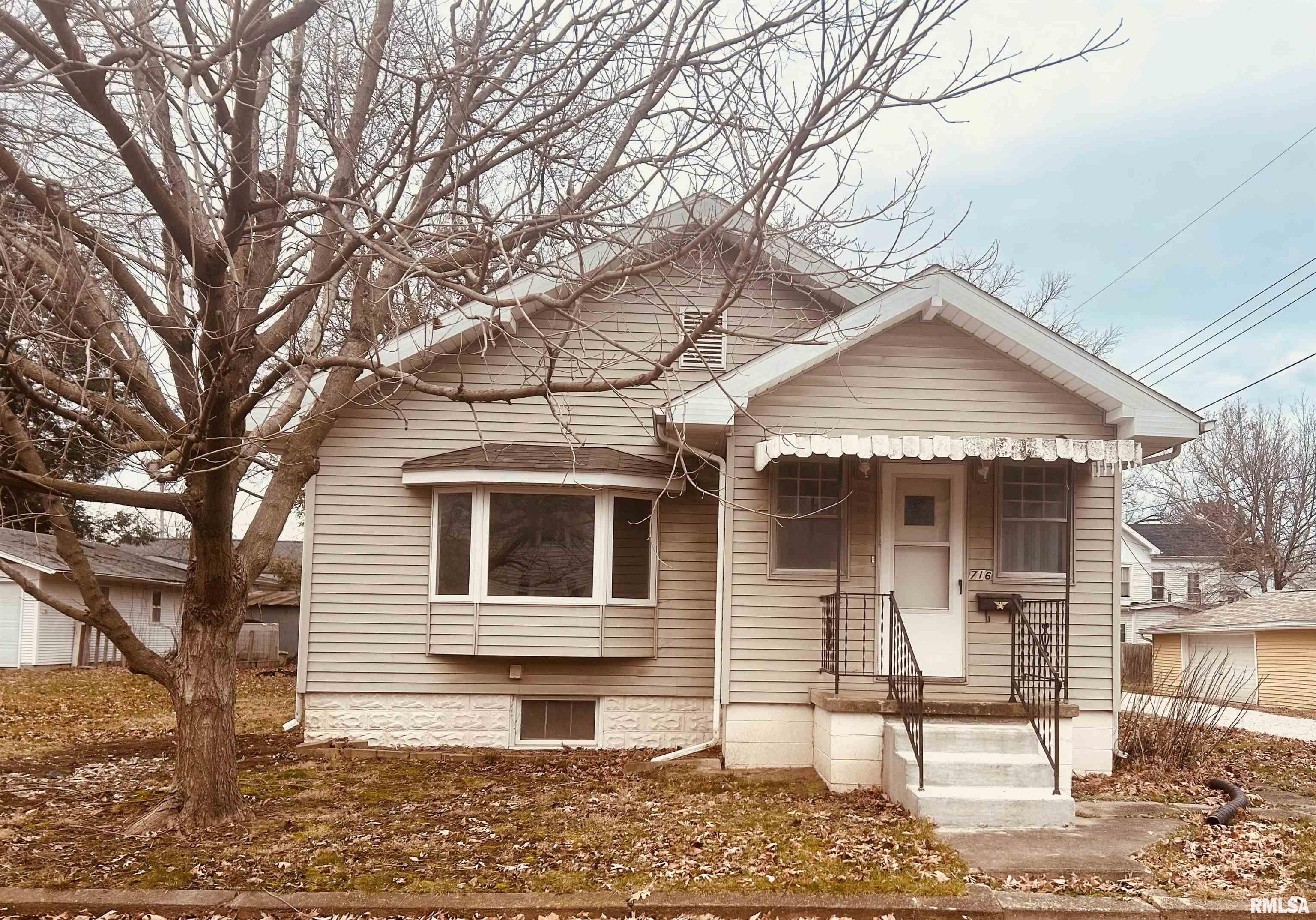 716 W Monroe Street, Auburn, Illinois image 1