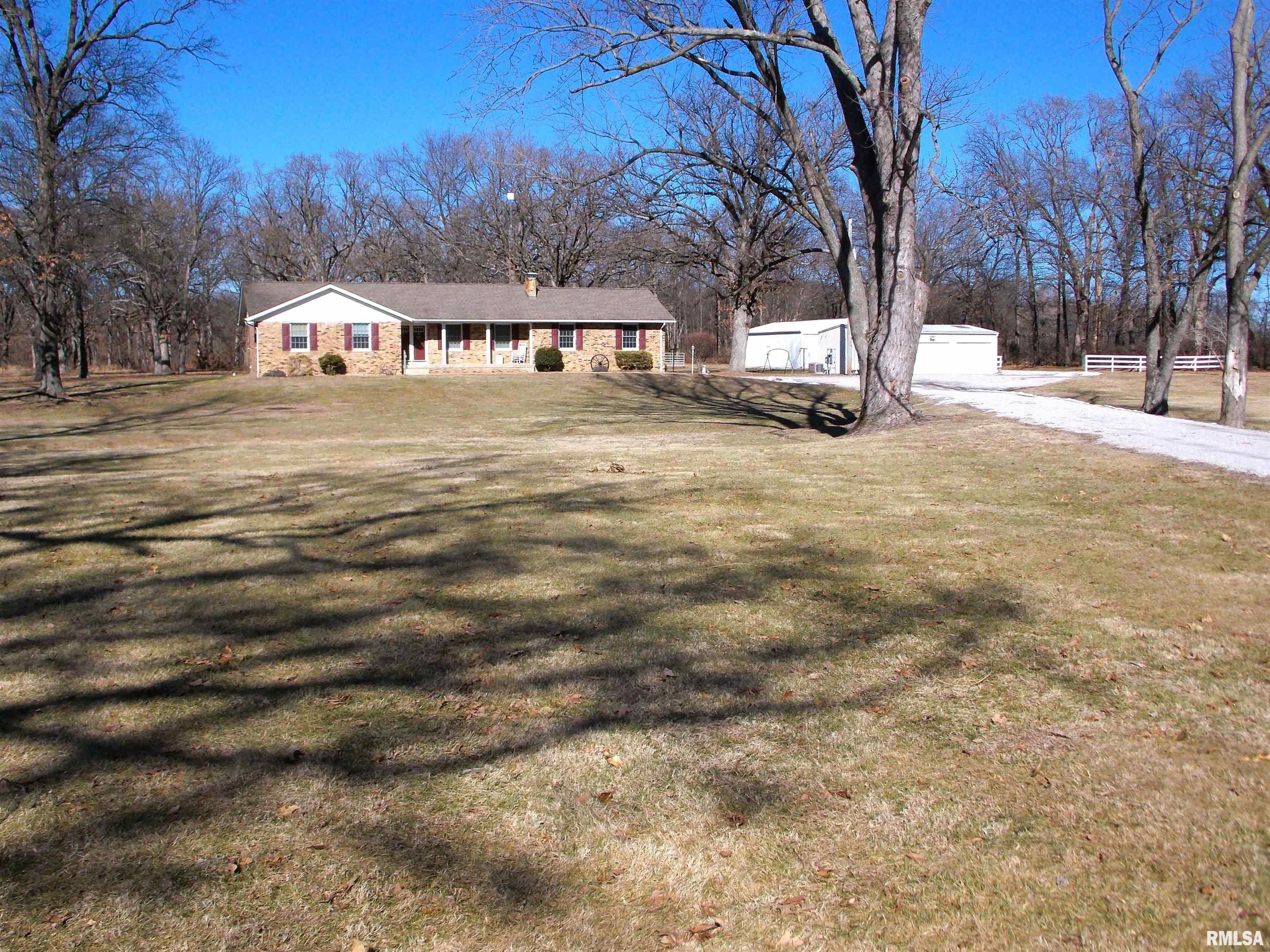 1723 Walnut Hill Road, Centralia, Illinois image 1