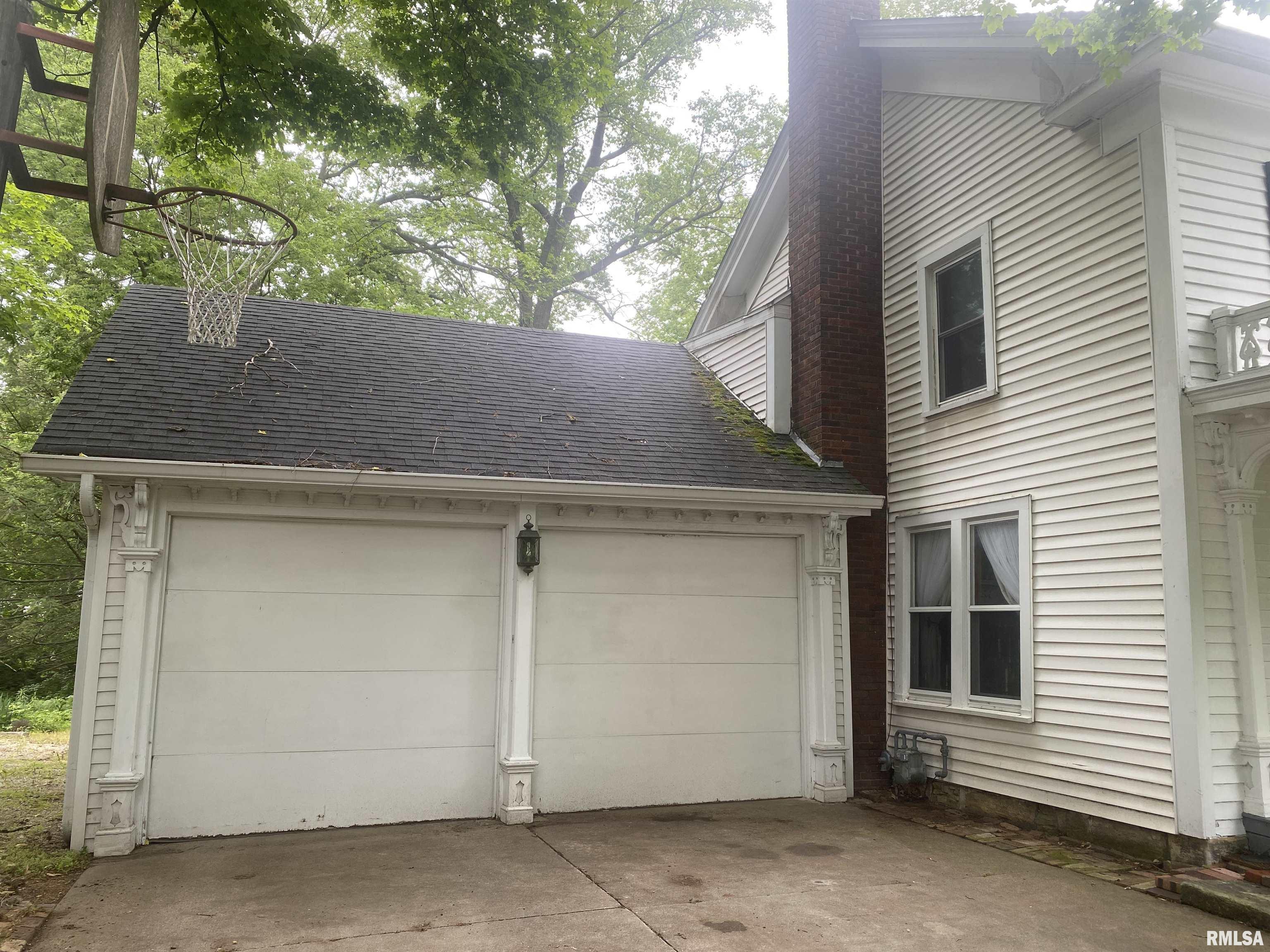629 S Randolph Street, Macomb, Illinois image 3