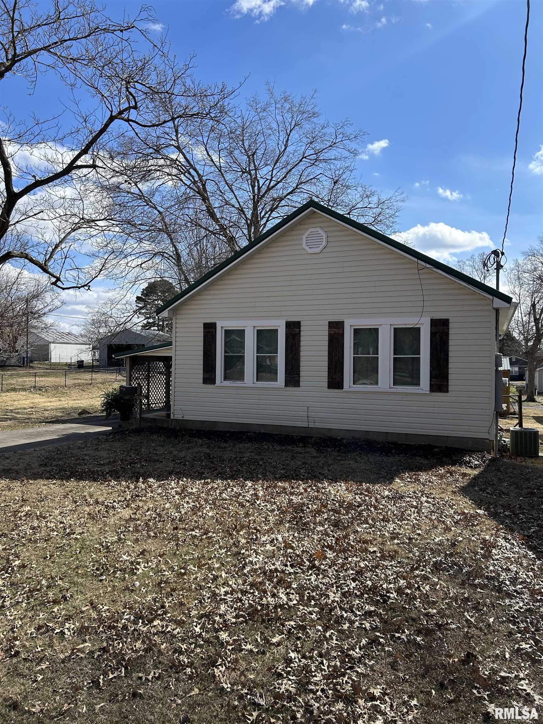 2135 Clay Street, Murphysboro, Illinois image 13