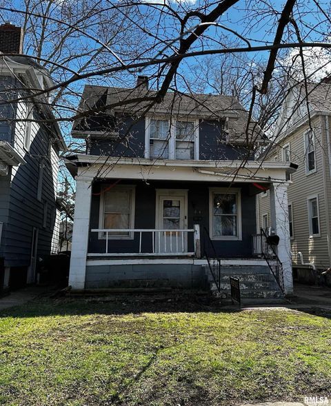 Homes For Sale - 804 E Nebraska Avenue<br/> Peoria County, Peoria, IL 61603