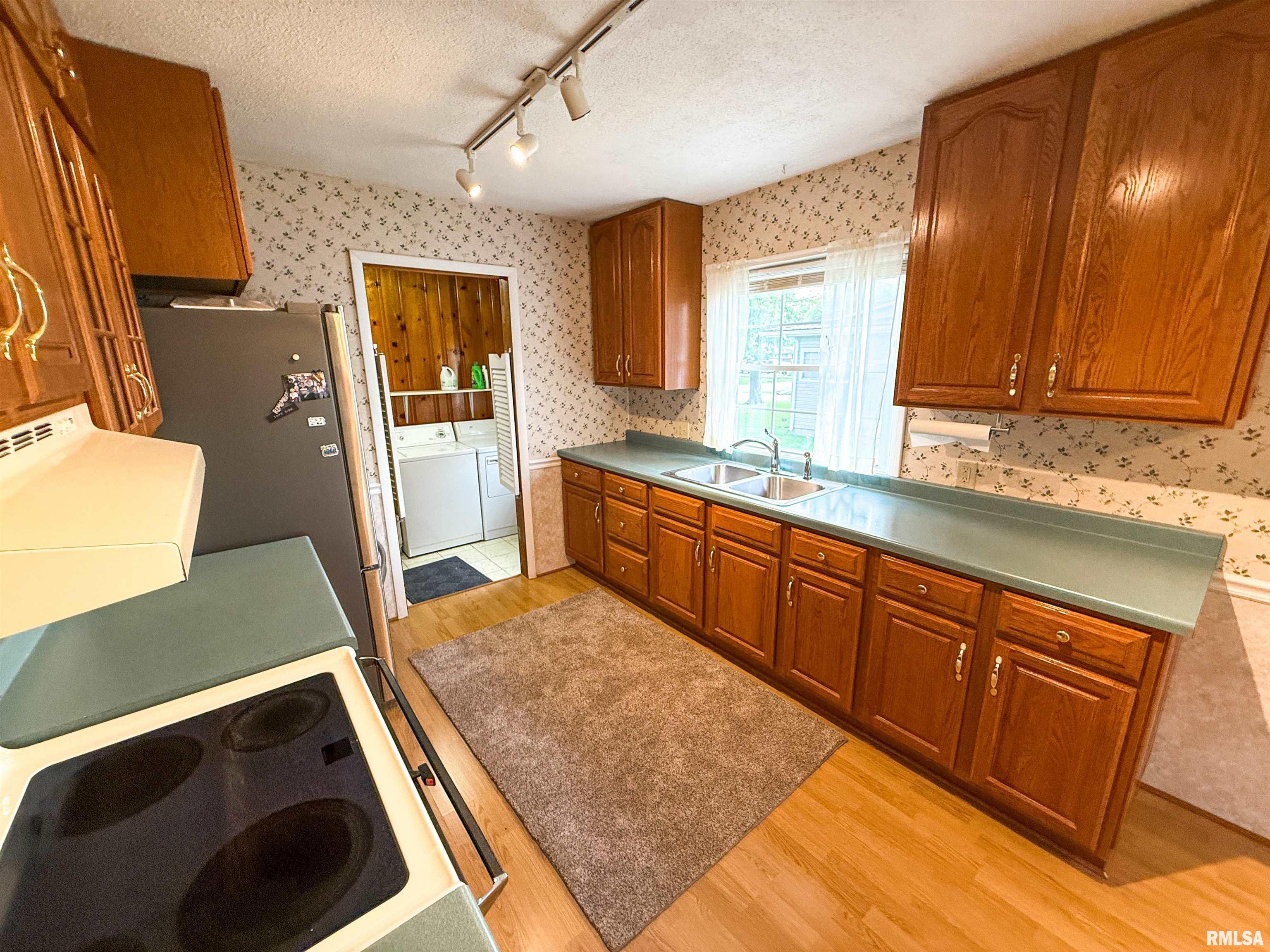 322 Oak Street, Flora, Illinois image 23