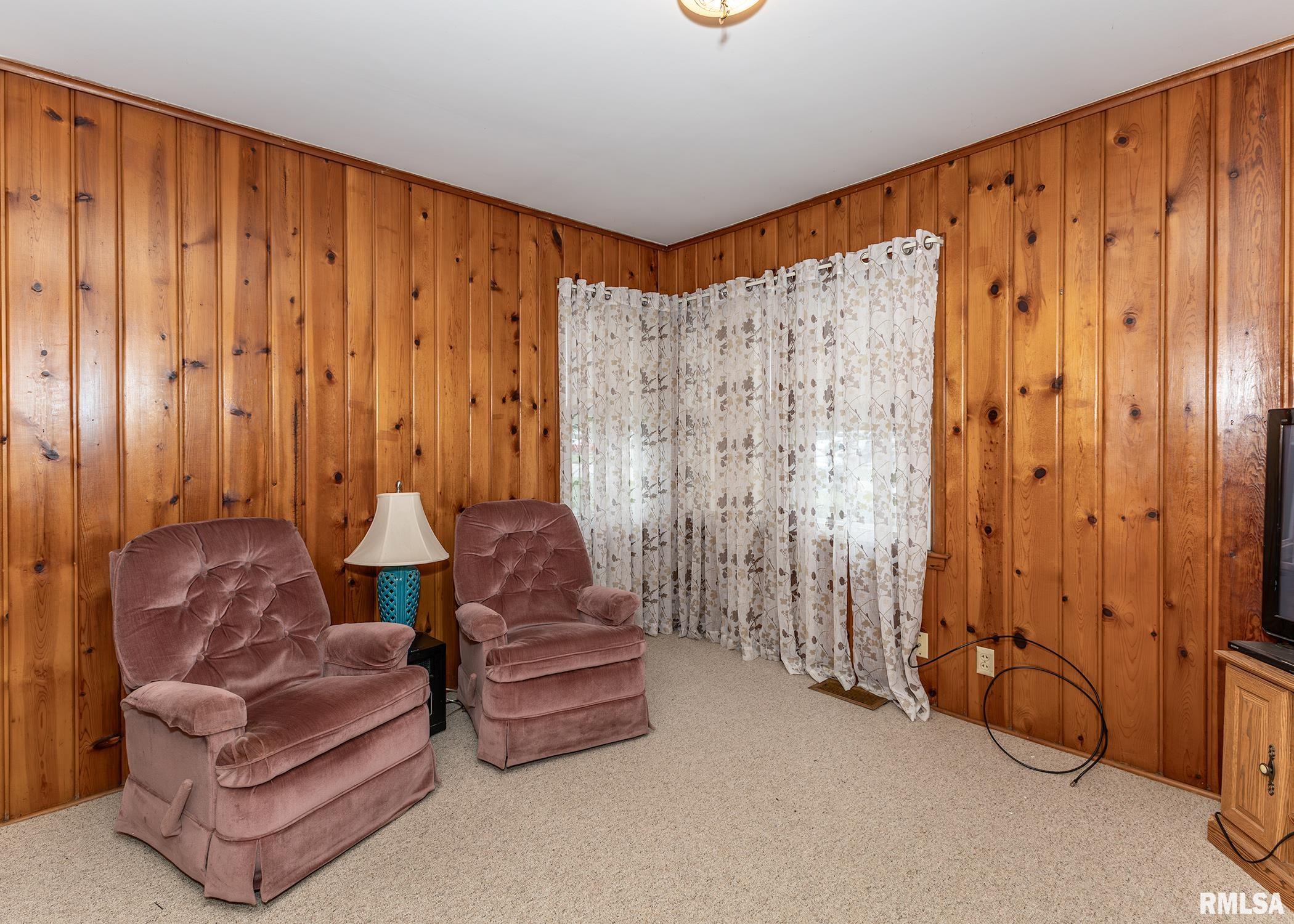 732 Argyle Court, Clinton, Iowa image 19