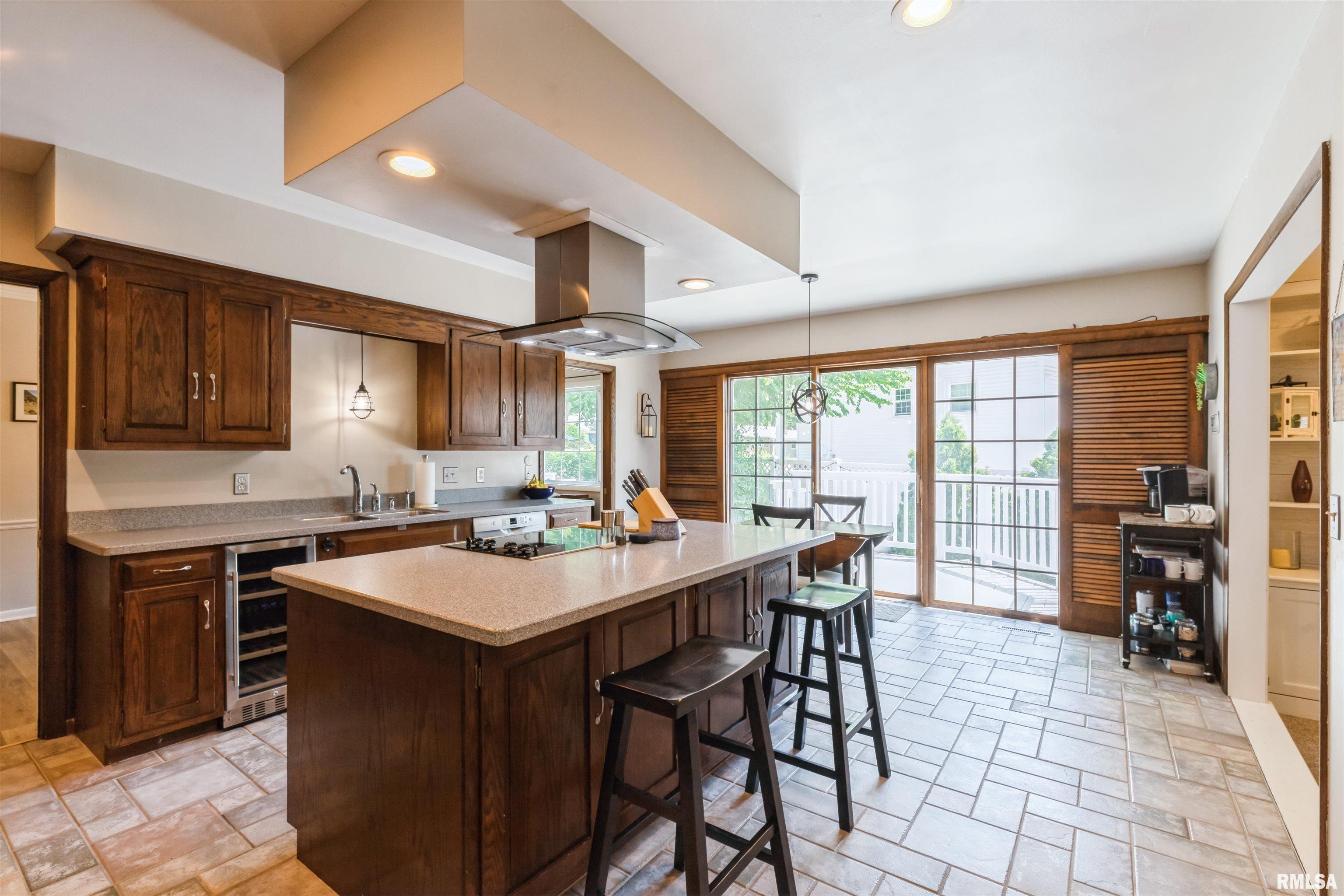 2507 45th Street, Rock Island, Illinois image 9