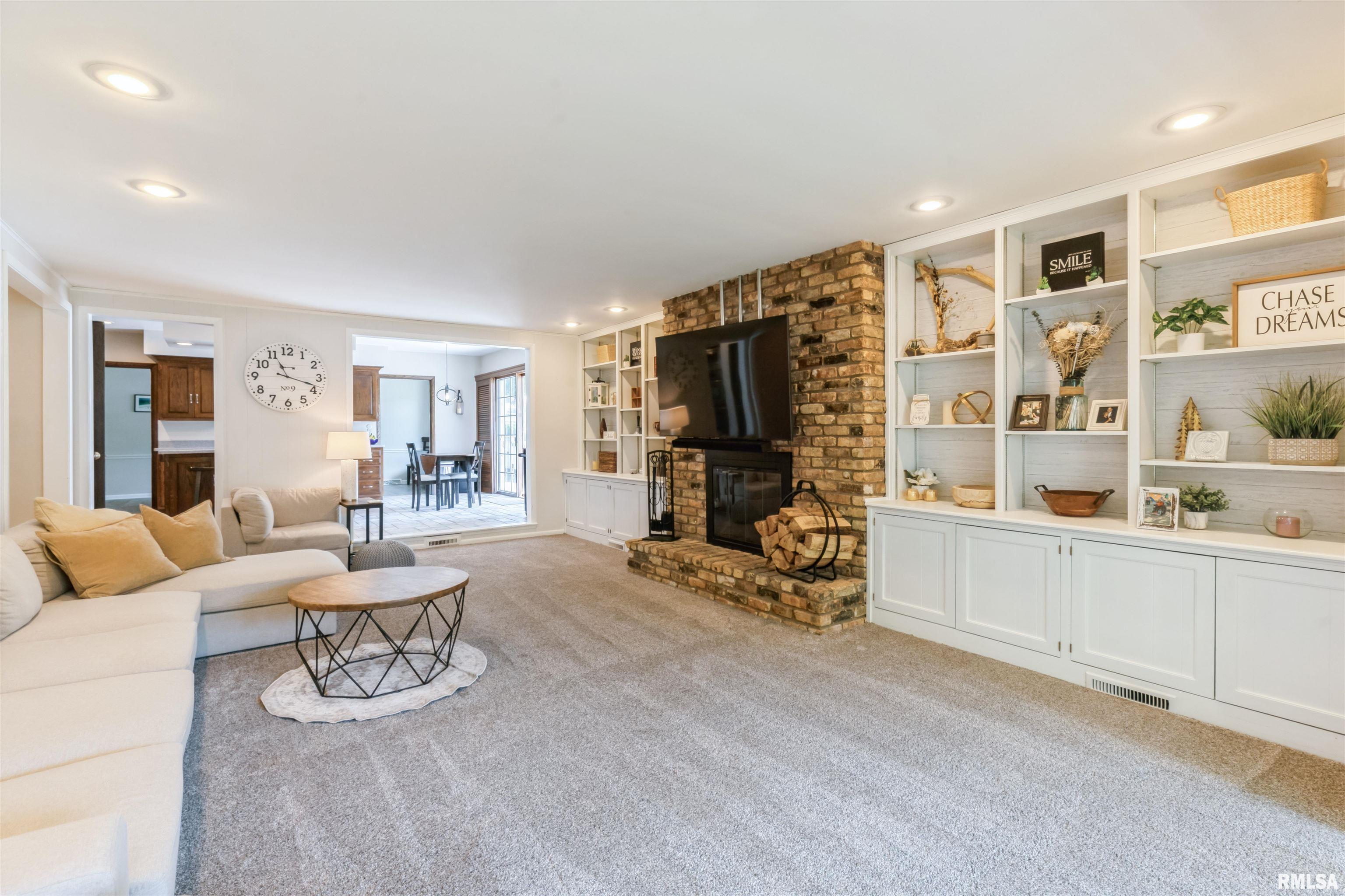 2507 45th Street, Rock Island, Illinois image 14