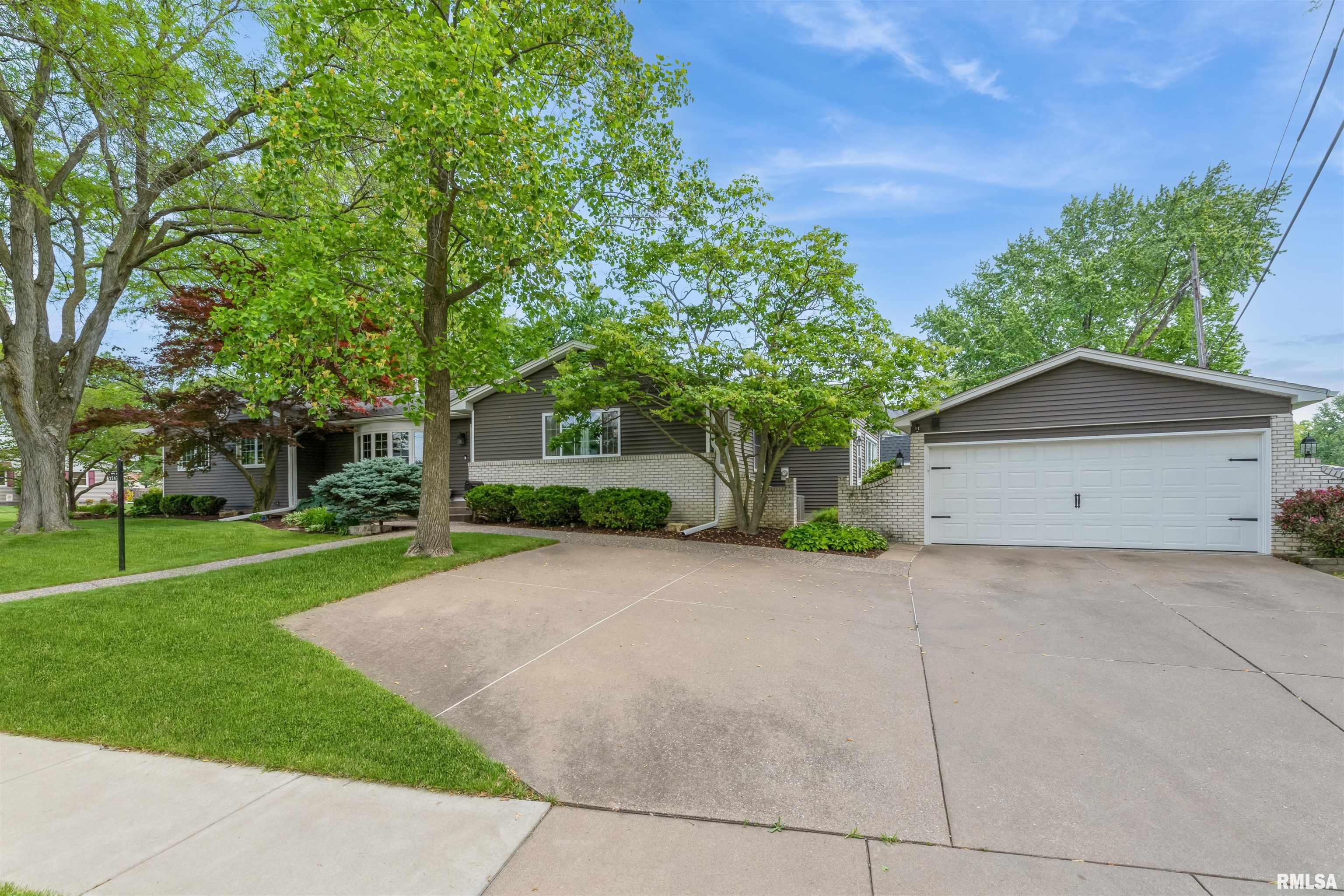 2507 45th Street, Rock Island, Illinois image 3