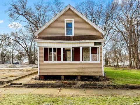Homes For Sale - 1206 W Johnson Street<br/> Peoria County, Peoria, IL 61605