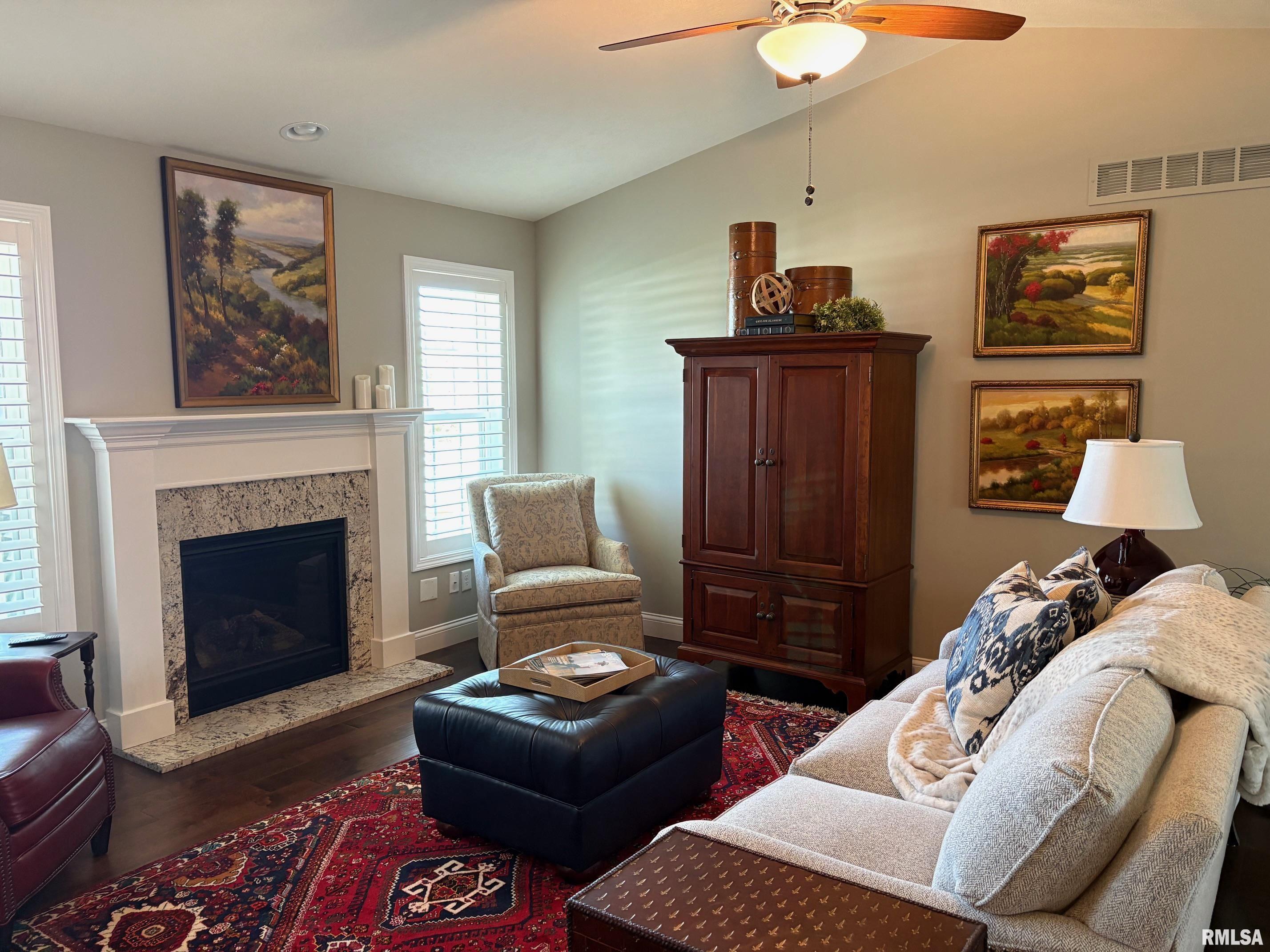 1515 Calvin Drive, Washington, Illinois image 6