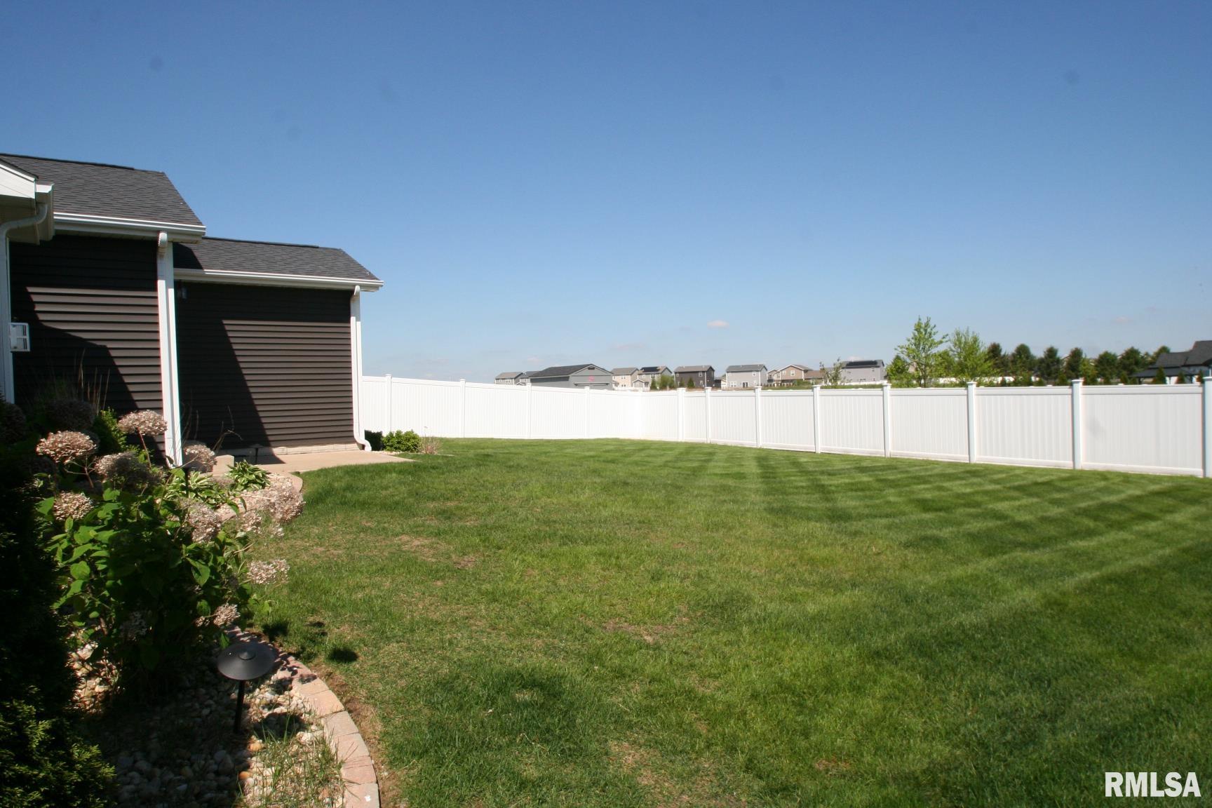 1515 Calvin Drive, Washington, Illinois image 4