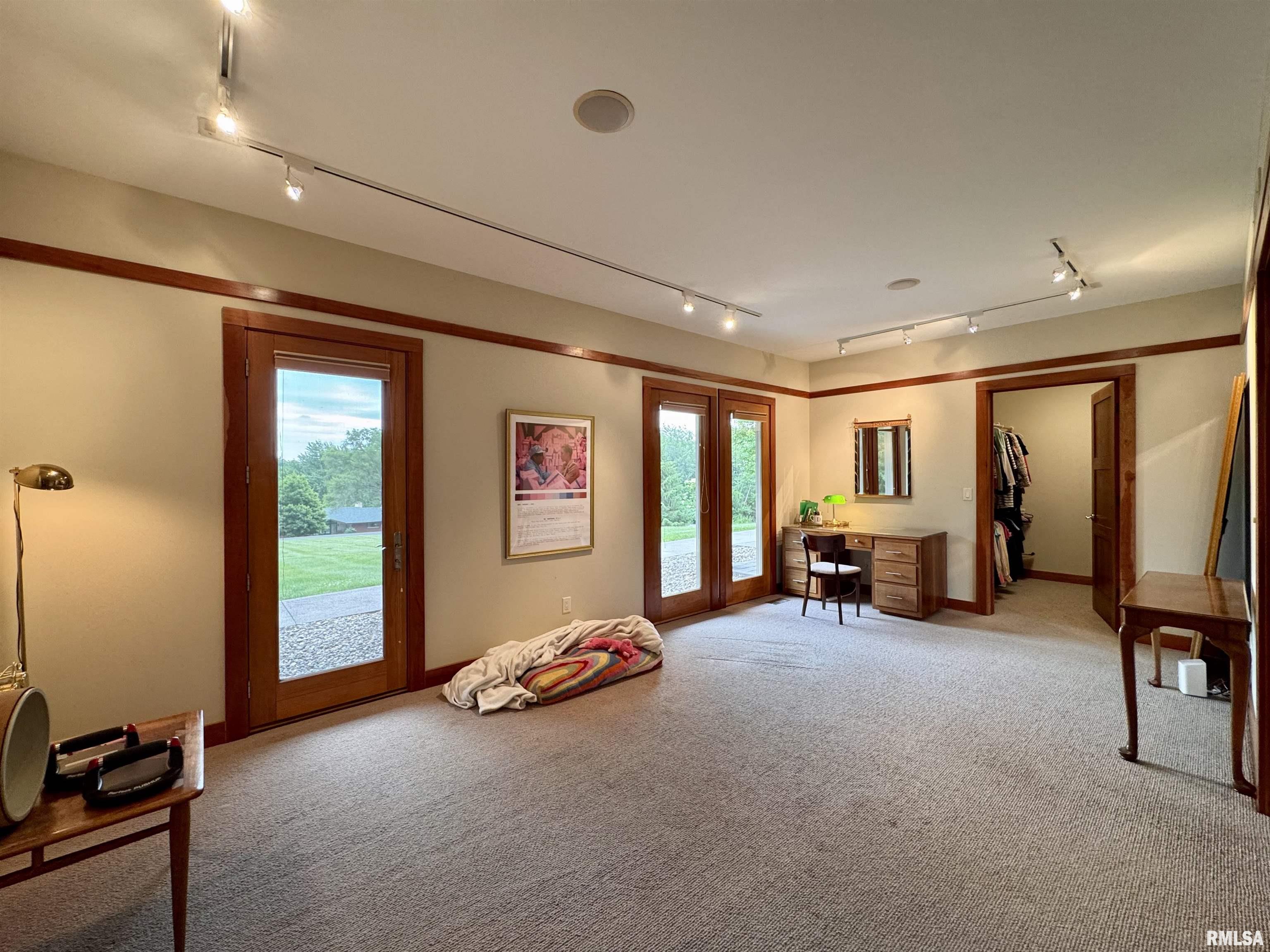6 Marty Lane, Macomb, Illinois image 21