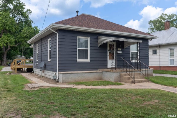 511 S WASHINGTON ST, DU QUOIN, IL 62832 - Image fb8986d647c32cbf823b2145a4283f0d/1157796230
