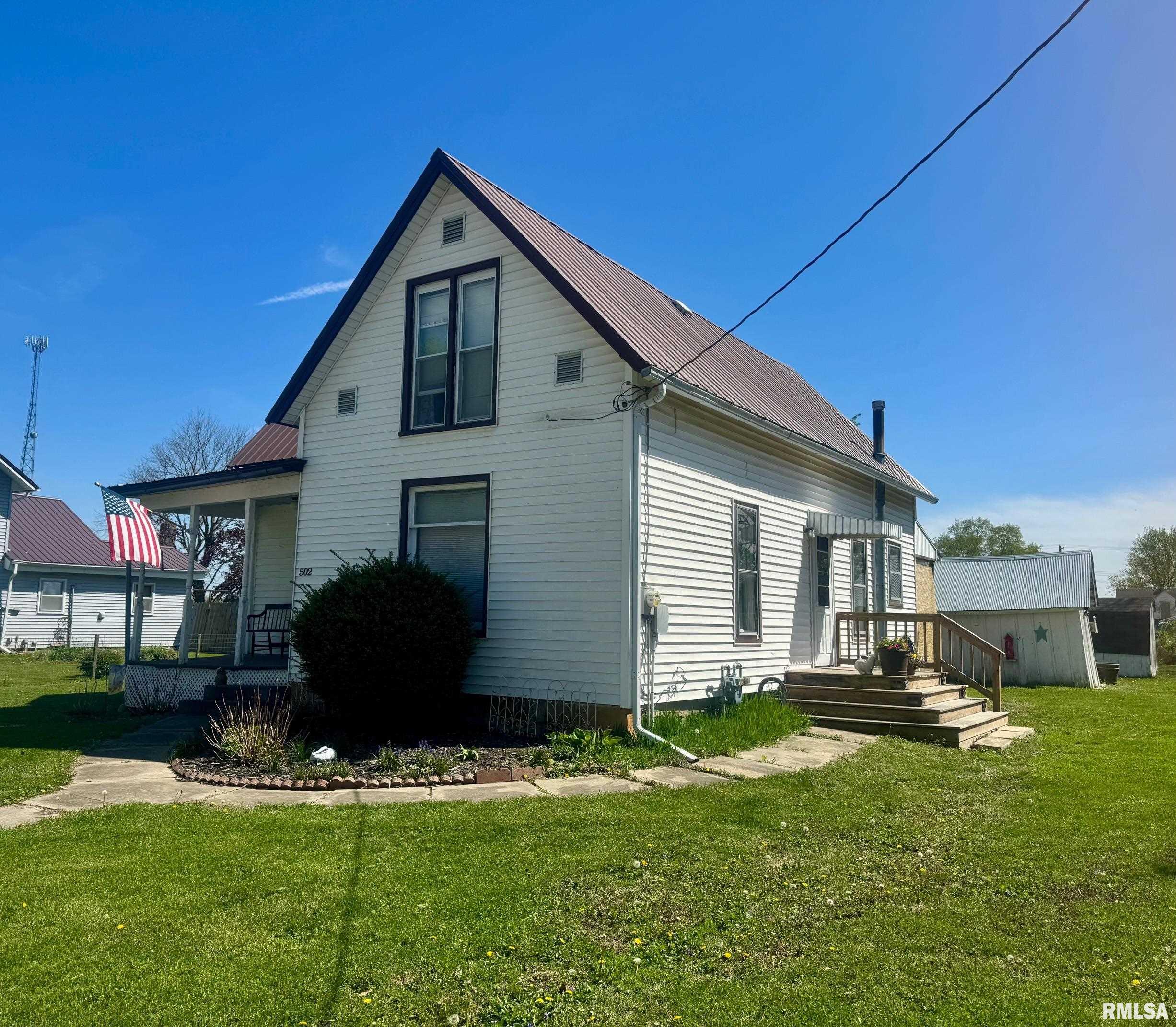 502 E Main Street, Plymouth, Illinois image 1