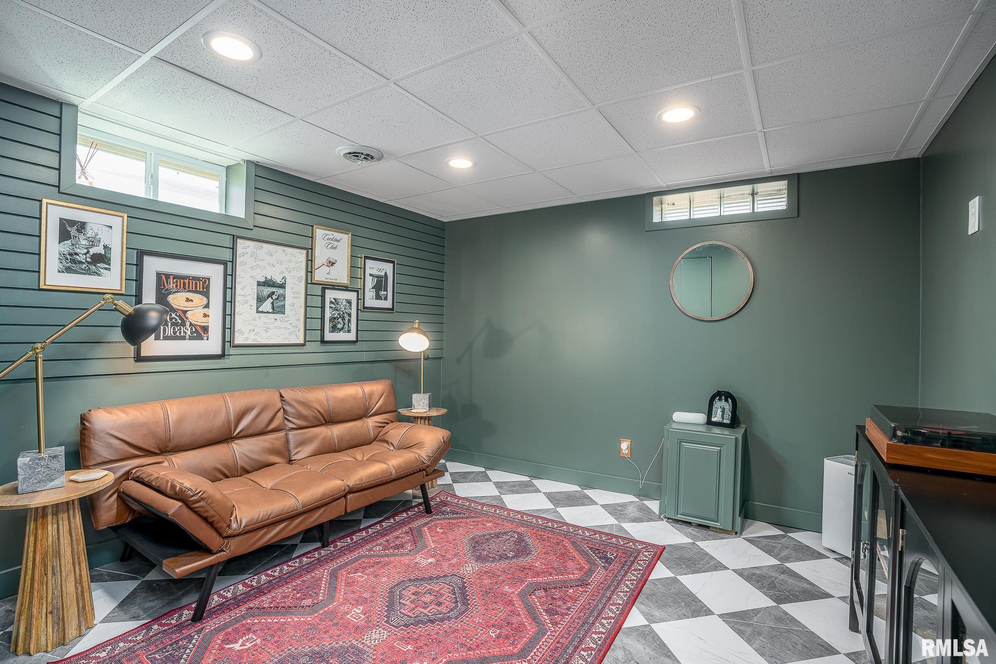 4137 N Linwood Avenue, Davenport, Iowa image 17