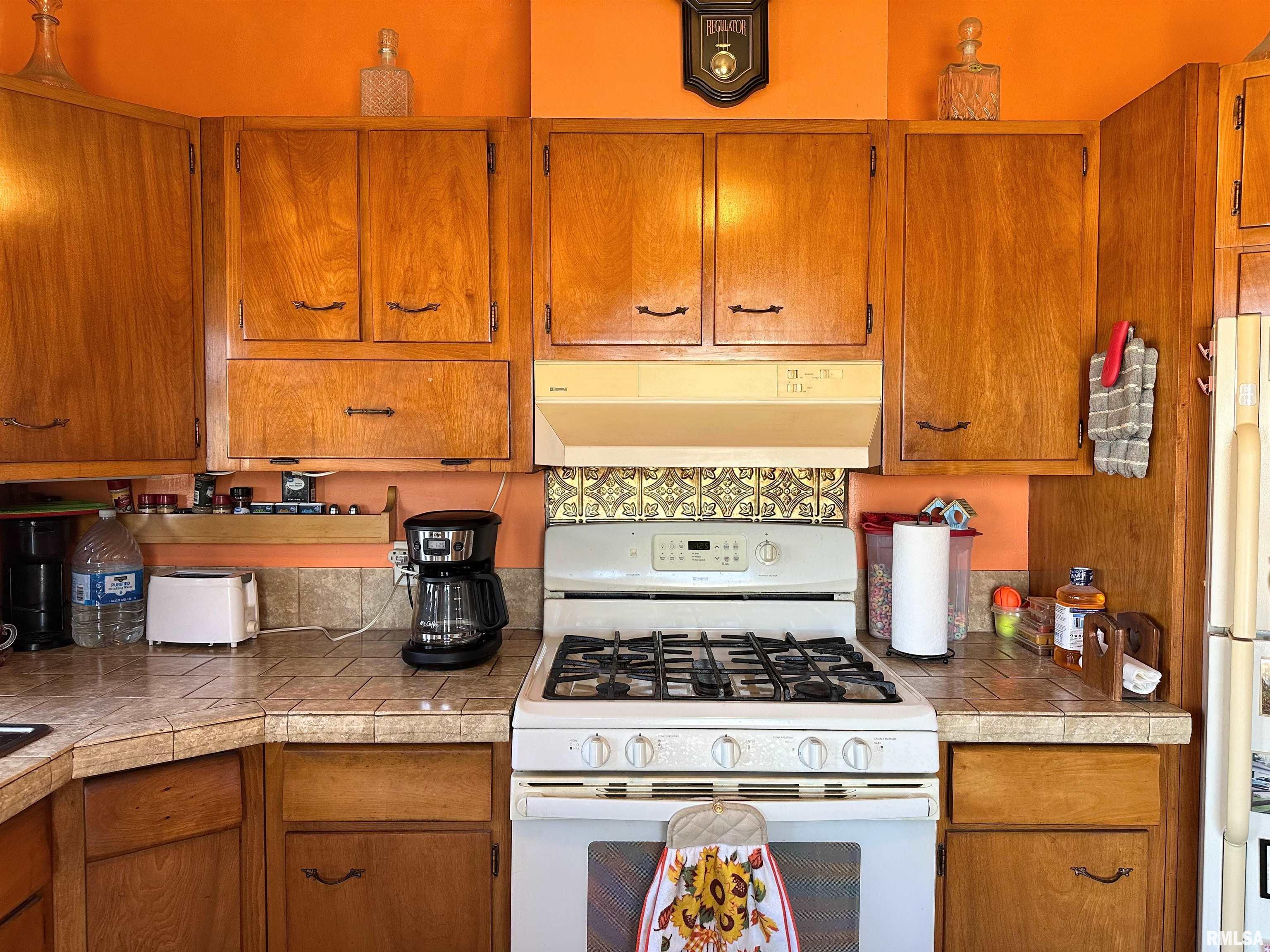 470 Lankin Road, Galatia, Illinois image 32