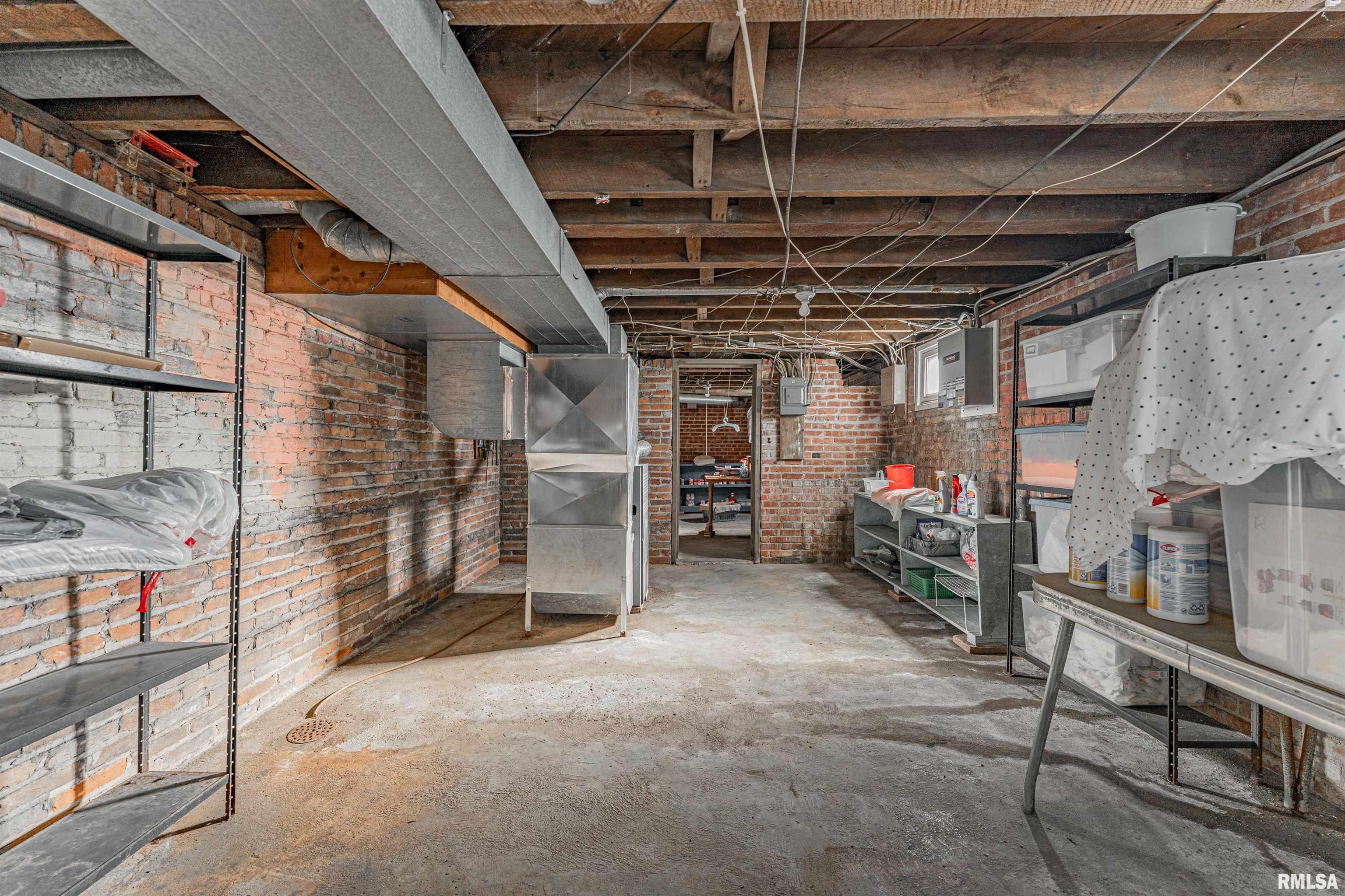 1051 950th Street, Elkhart, Illinois image 23