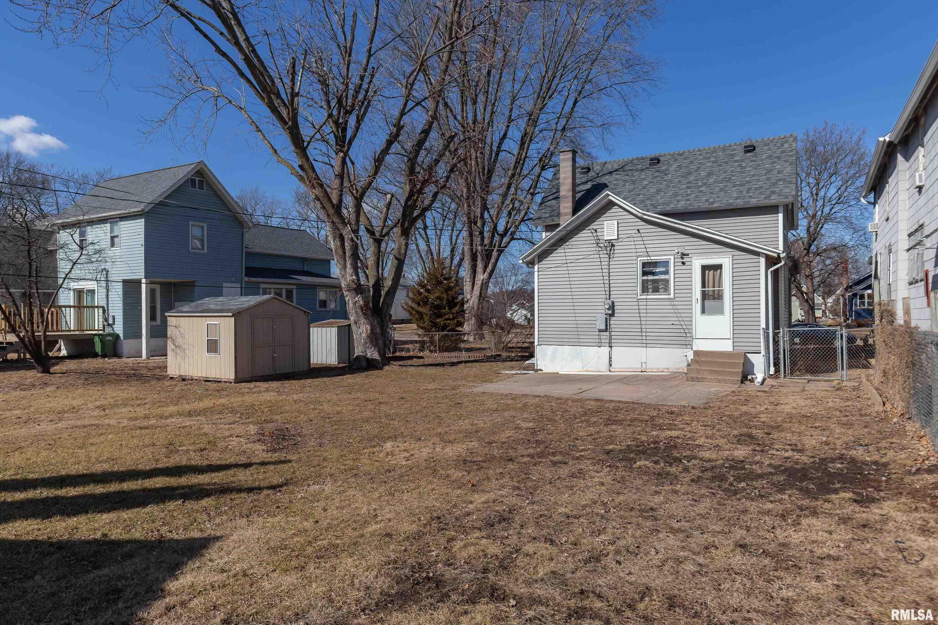 617 7th Avenue South, Clinton, Iowa image 8