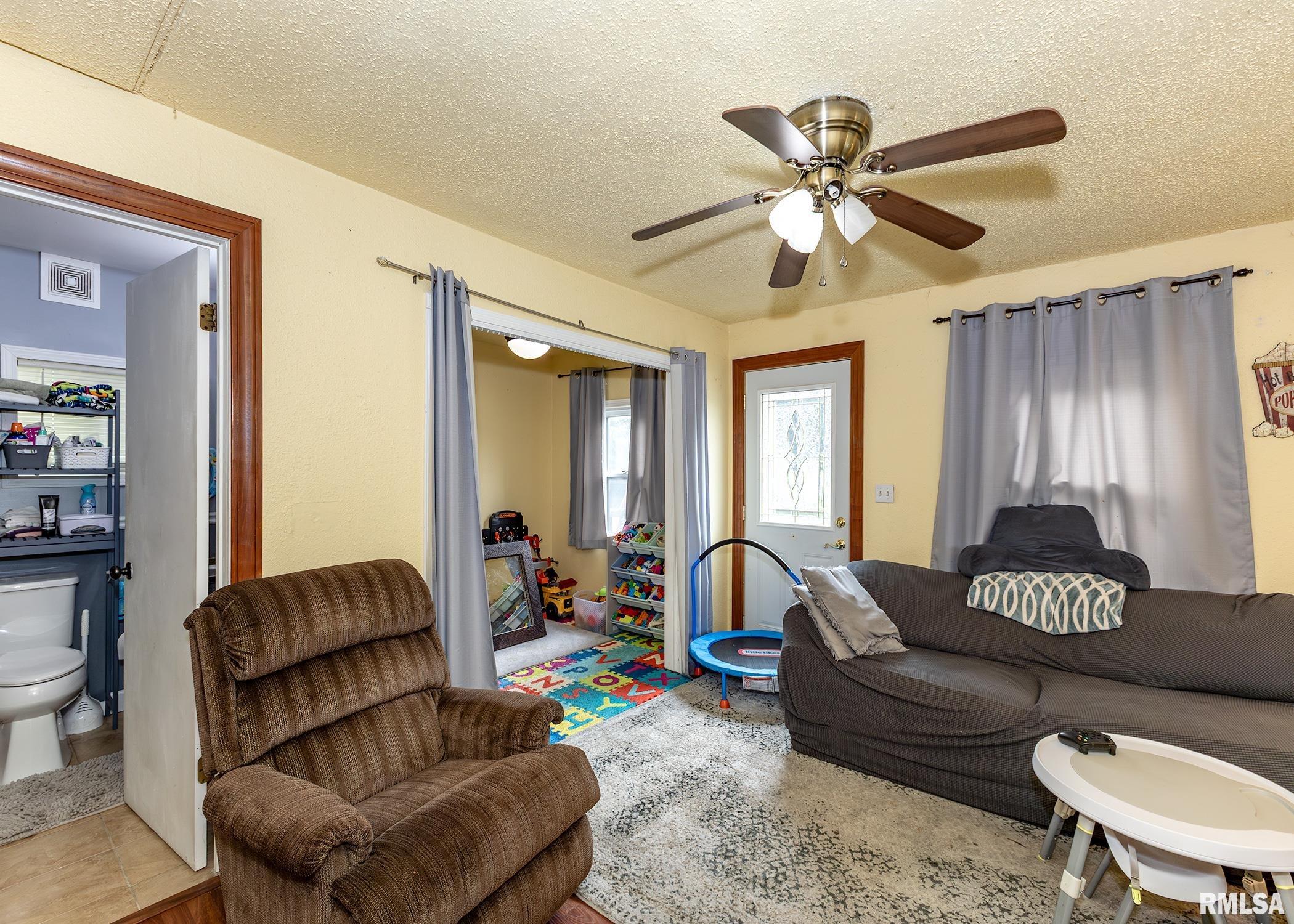2607 47th Street, Moline, Illinois image 16