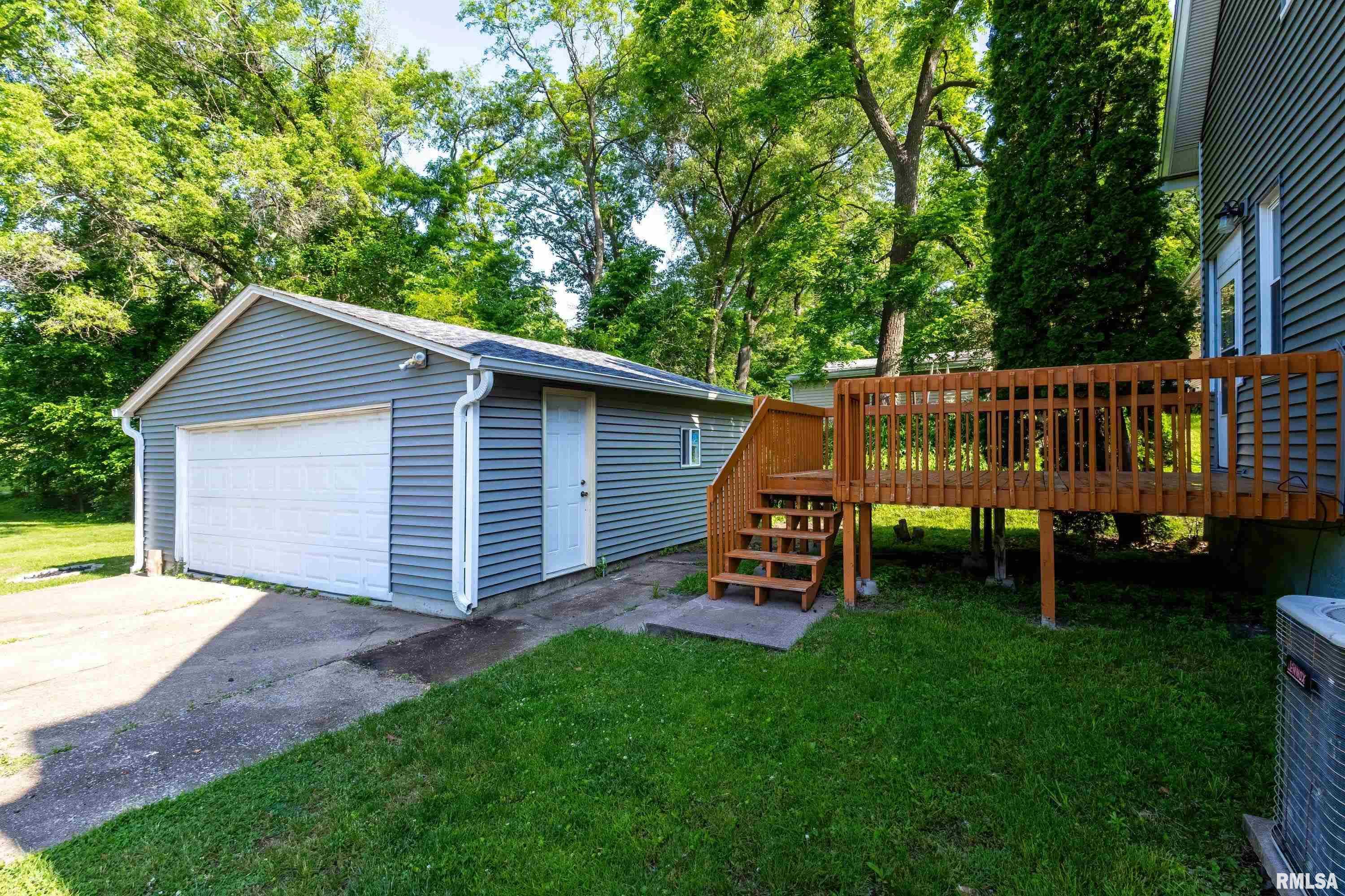 1030 Oneida Avenue, Davenport, Iowa image 42