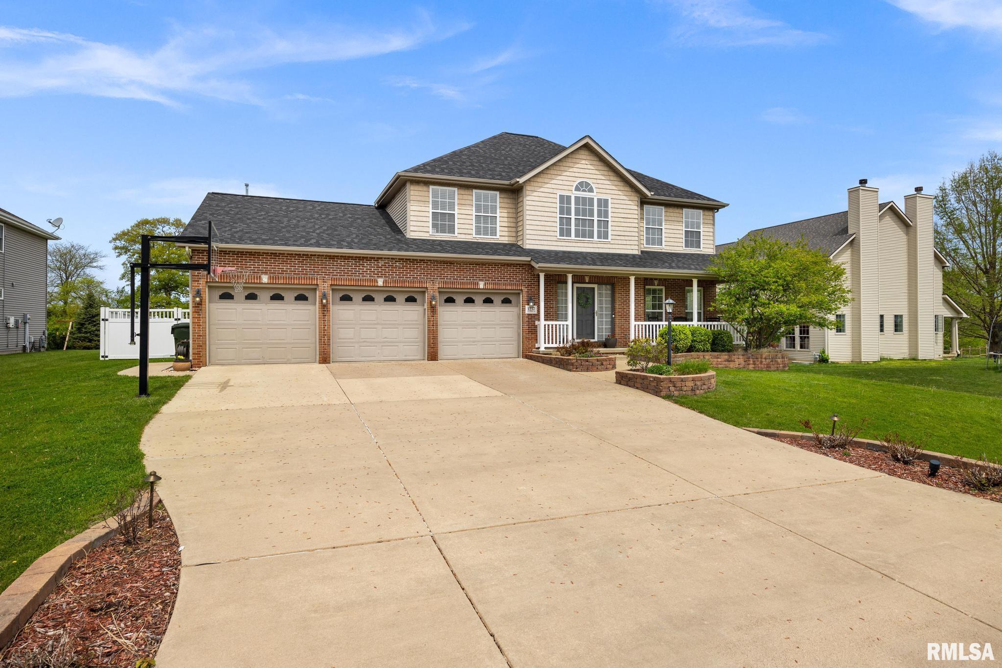 1237 Winterberry Avenue, Germantown Hills, Illinois image 3
