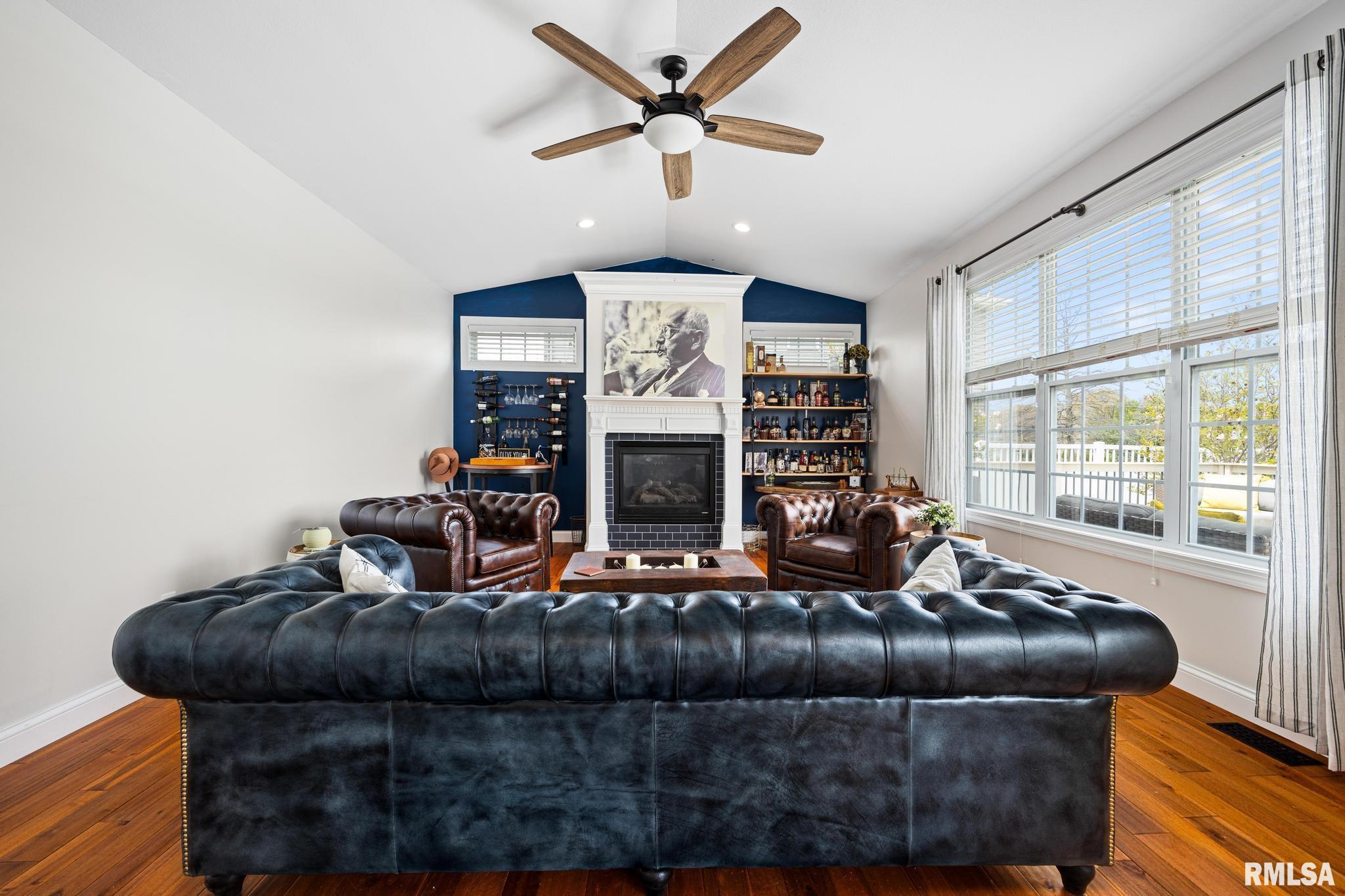 1237 Winterberry Avenue, Germantown Hills, Illinois image 19