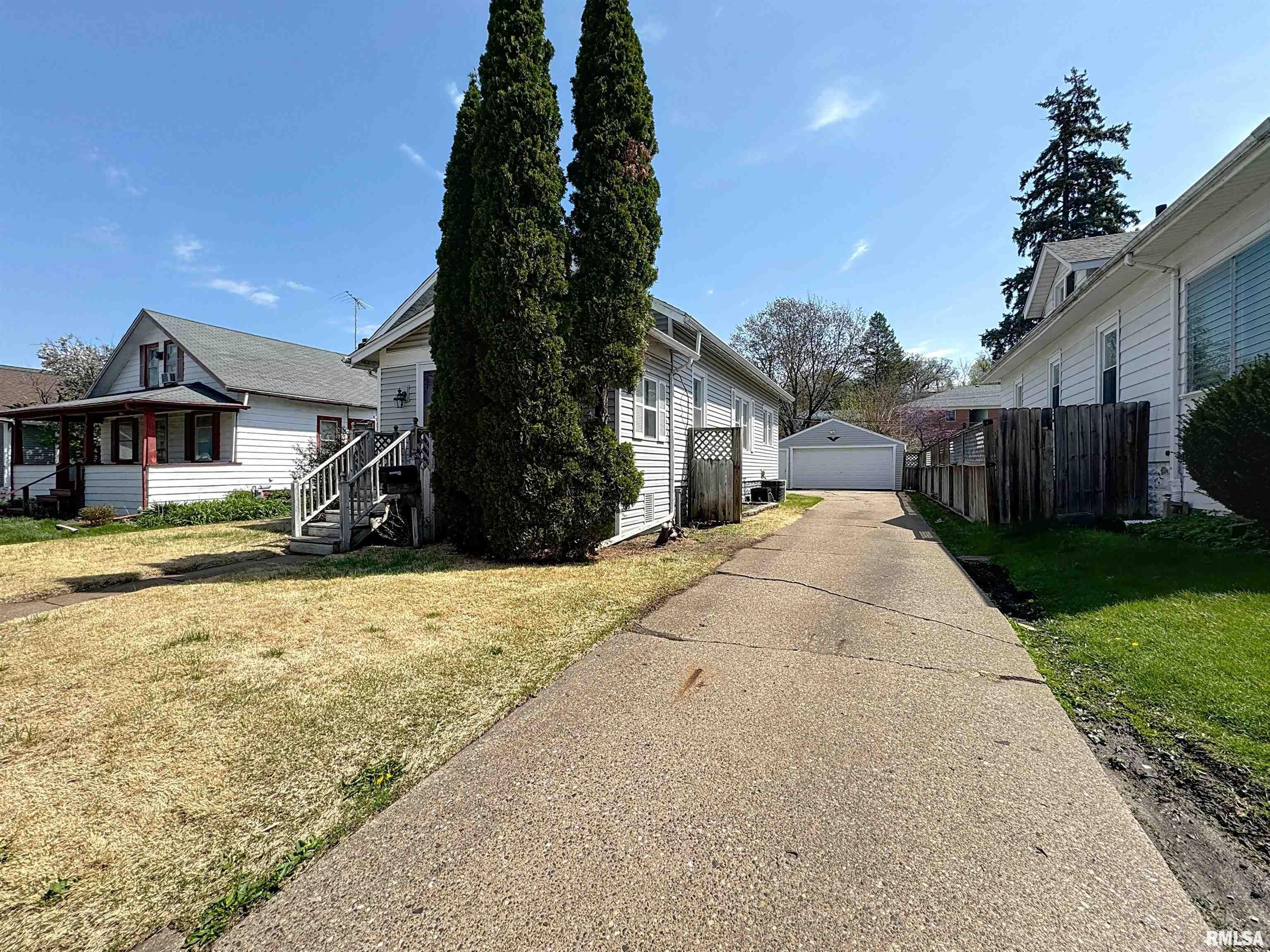 1817 13th Street, Rock Island, Illinois image 3