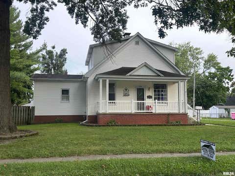 Homes For Sale - 200 E Palmer Street<br/> Taylorville, IL 62568