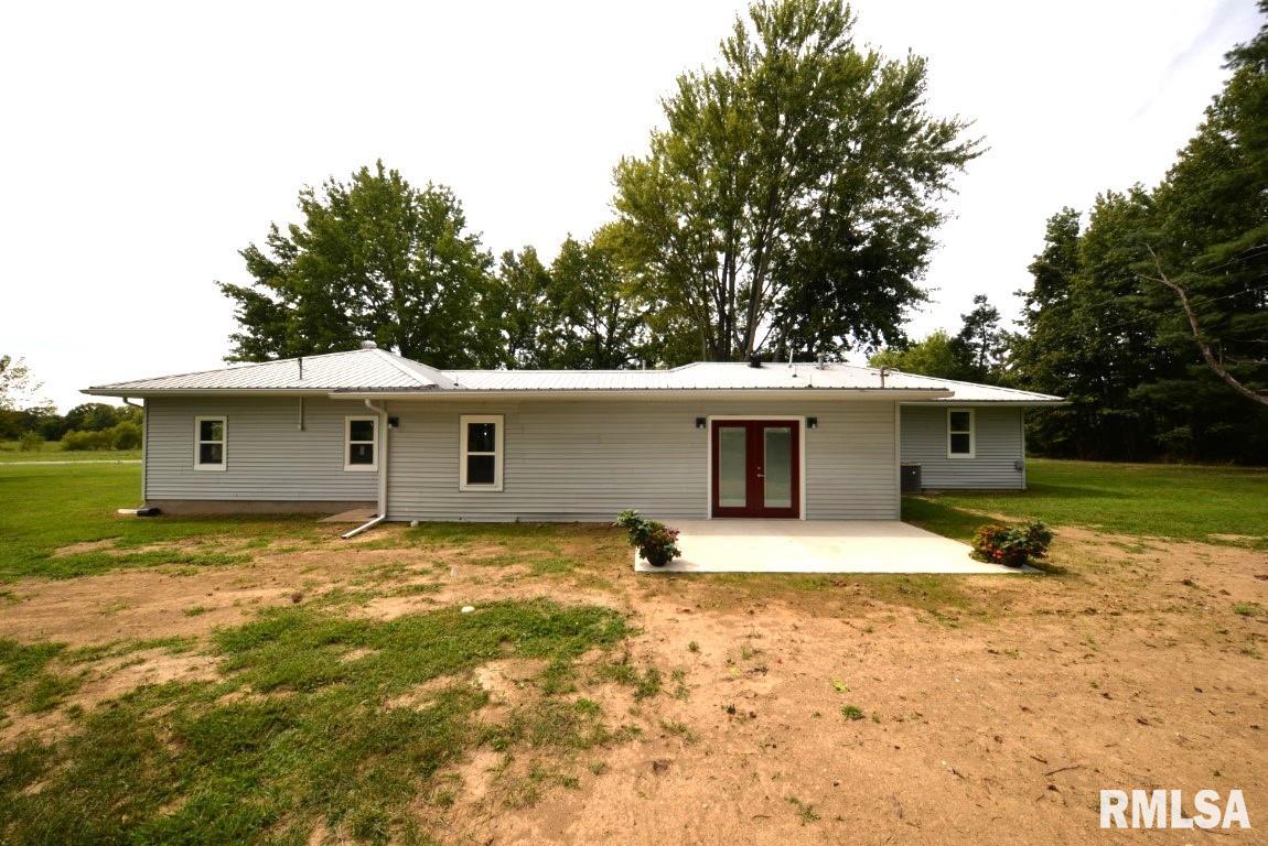 1108 N Main Street, Dix, Illinois image 9