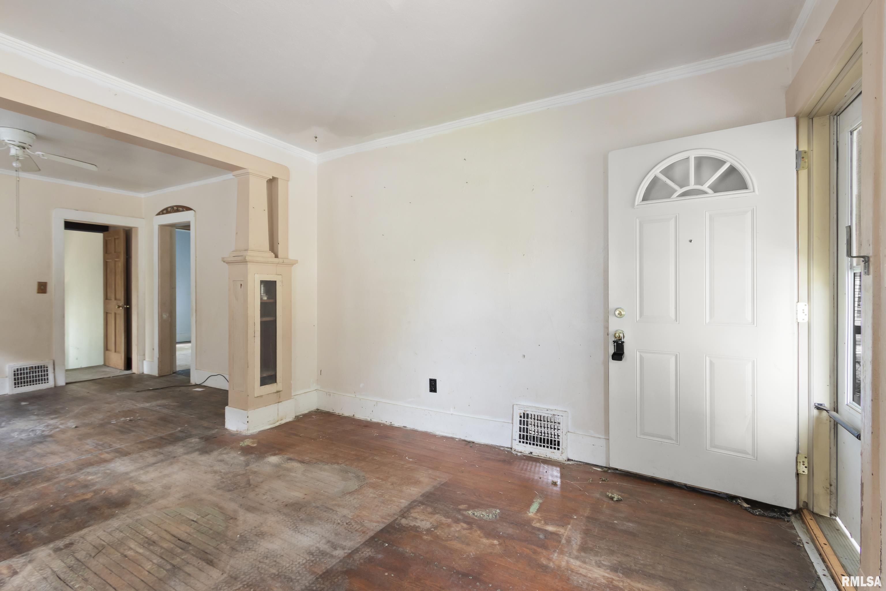 910 W Virginia Avenue, Peoria, Illinois image 3